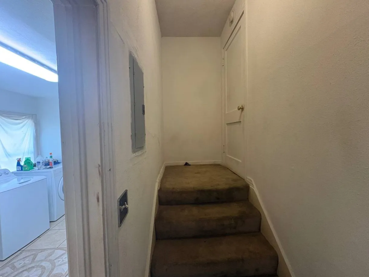 Single Family Residence For Sale in Dallas County , 2514 Michigan Avenue, Dallas, Texas 75216, 3 Bedroom, 2 Bathroom, 3 Garage spaces, 1,073 Sqft, built in 1948, mls#21381591, Real Estate Agent in Dallas, Homes For Sale in Dallas county, Homes For Sale in Dallas, Realtor in Dallas Texas, Real Estate Brokerage Independent Realty Texas, Luminita Cordes Realtor