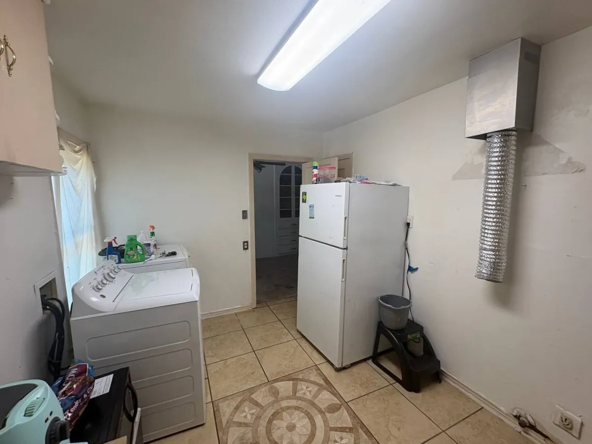 Single Family Residence For Sale in Dallas County , 2514 Michigan Avenue, Dallas, Texas 75216, 3 Bedroom, 2 Bathroom, 3 Garage spaces, 1,073 Sqft, built in 1948, mls#21381591, Real Estate Agent in Dallas, Homes For Sale in Dallas county, Homes For Sale in Dallas, Realtor in Dallas Texas, Real Estate Brokerage Independent Realty Texas, Luminita Cordes Realtor