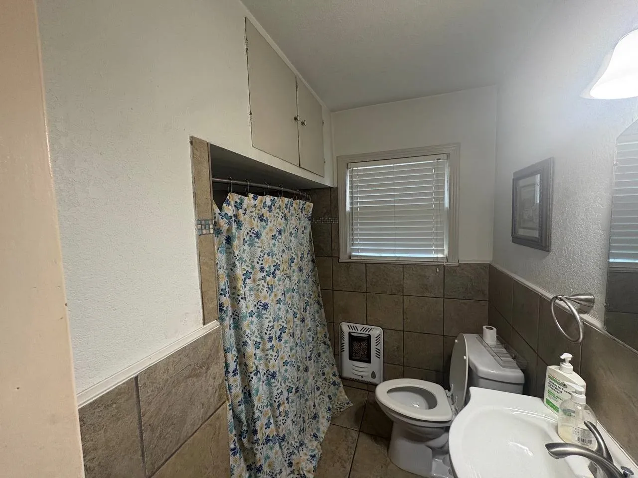 Single Family Residence For Sale in Dallas County , 2514 Michigan Avenue, Dallas, Texas 75216, 3 Bedroom, 2 Bathroom, 3 Garage spaces, 1,073 Sqft, built in 1948, mls#21381591, Real Estate Agent in Dallas, Homes For Sale in Dallas county, Homes For Sale in Dallas, Realtor in Dallas Texas, Real Estate Brokerage Independent Realty Texas, Luminita Cordes Realtor