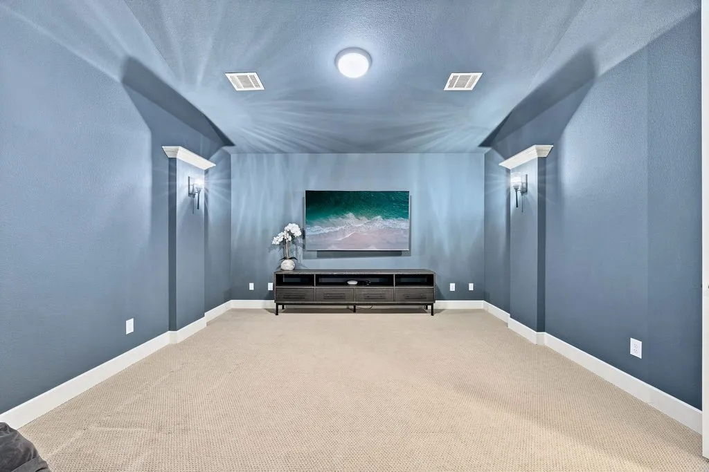 Single Family Residence For Sale in Collin County , 120 Miramar Drive, Prosper, Texas 75078, 4 Bedroom, 4 Bathroom, 2 Garage spaces, 3,419 Sqft, built in 2022, mls#21368346, Real Estate Agent in Prosper, Homes For Sale in Collin county, Homes For Sale in Prosper, Realtor in Prosper Texas, Real Estate Brokerage Independent Realty Texas, Luminita Cordes Realtor
