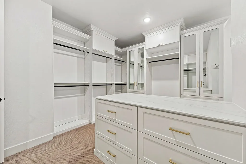Single Family Residence For Sale in Collin County , 120 Miramar Drive, Prosper, Texas 75078, 4 Bedroom, 4 Bathroom, 2 Garage spaces, 3,419 Sqft, built in 2022, mls#21368346, Real Estate Agent in Prosper, Homes For Sale in Collin county, Homes For Sale in Prosper, Realtor in Prosper Texas, Real Estate Brokerage Independent Realty Texas, Luminita Cordes Realtor