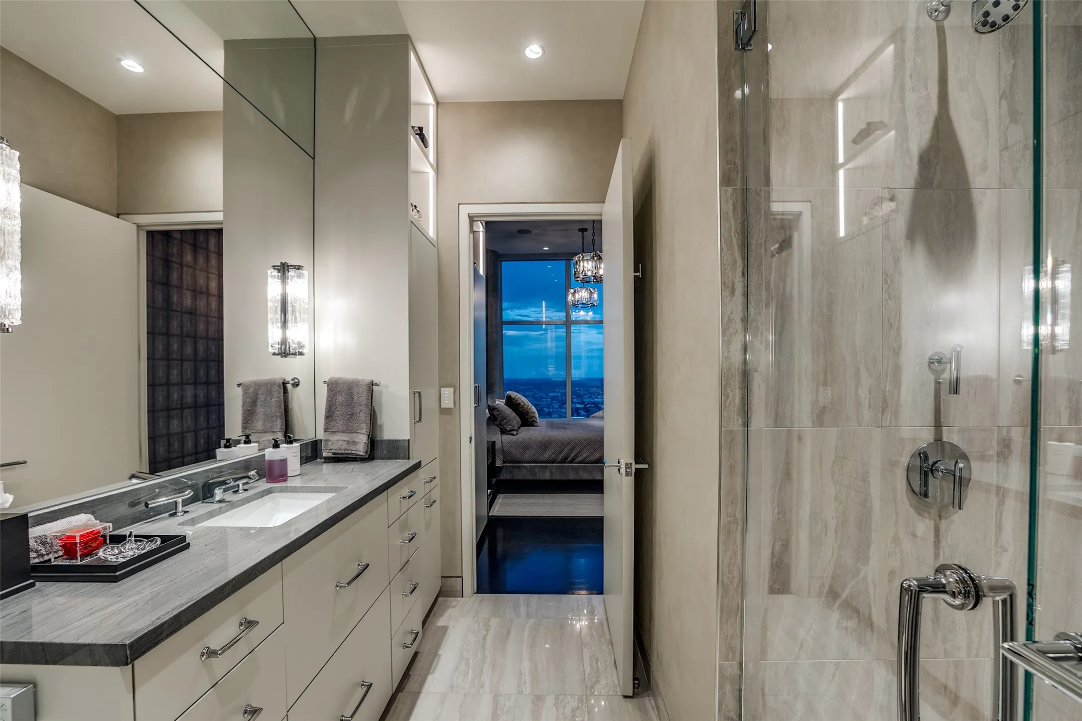 Condominium For Sale in Dallas County , 1918 Olive Street 4202, Dallas, Texas 75201, 2 Bedroom, 4 Bathroom, 3 Garage spaces, 4,678 Sqft, built in 2020, mls#21381065, Real Estate Agent in Dallas, Homes For Sale in Dallas county, Homes For Sale in Dallas, Realtor in Dallas Texas, Real Estate Brokerage Independent Realty Texas, Luminita Cordes Realtor