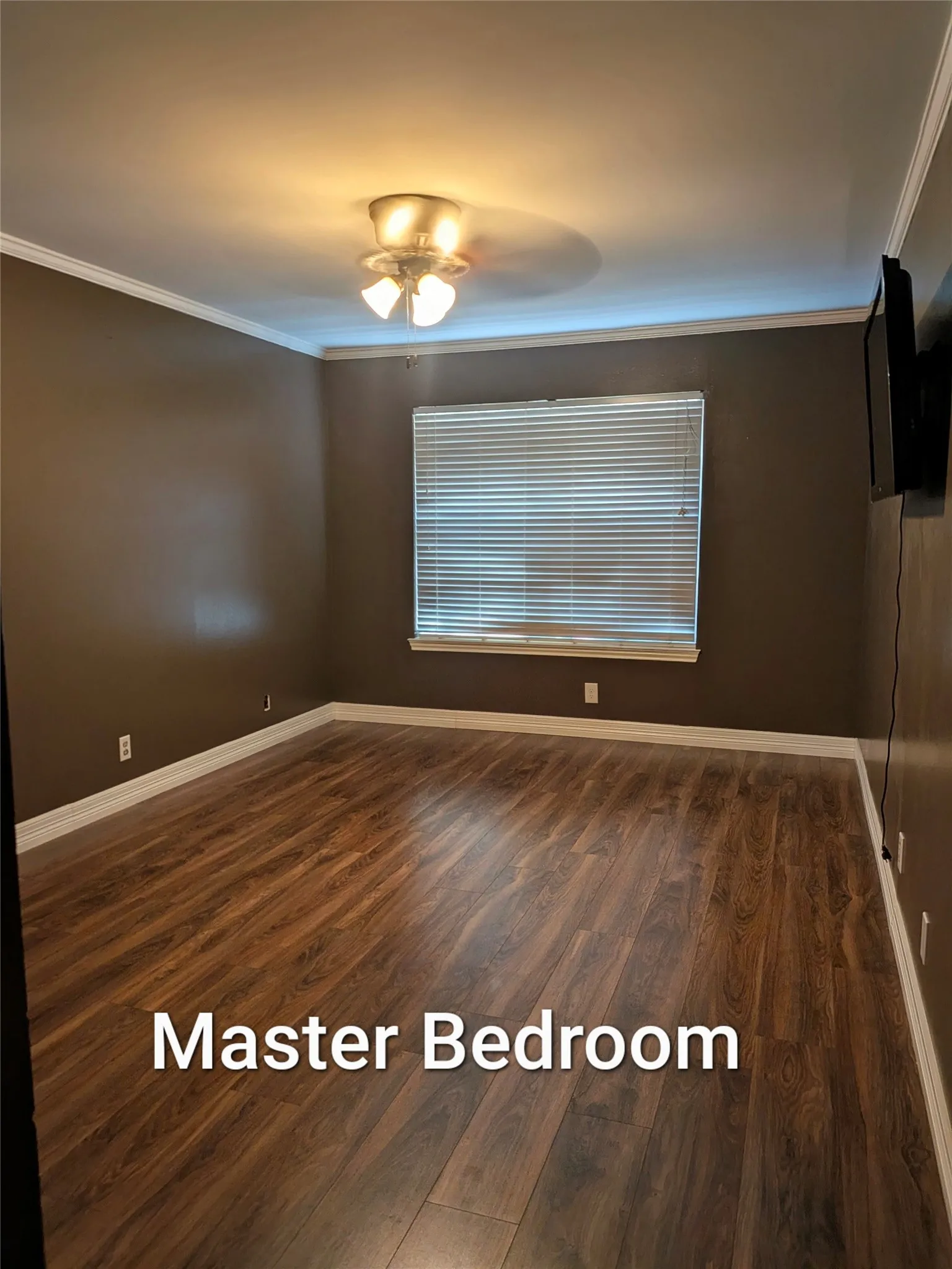 Single Family Residence For Sale in Young County , 1316 S Galloway Drive, Olney, Texas 76374, 4 Bedroom, 2 Bathroom, Garage spaces, 1,580 Sqft, built in 1975, mls#21376515, Real Estate Agent in Olney, Homes For Sale in Young county, Homes For Sale in Olney, Realtor in Olney Texas, Real Estate Brokerage Independent Realty Texas, Luminita Cordes Realtor