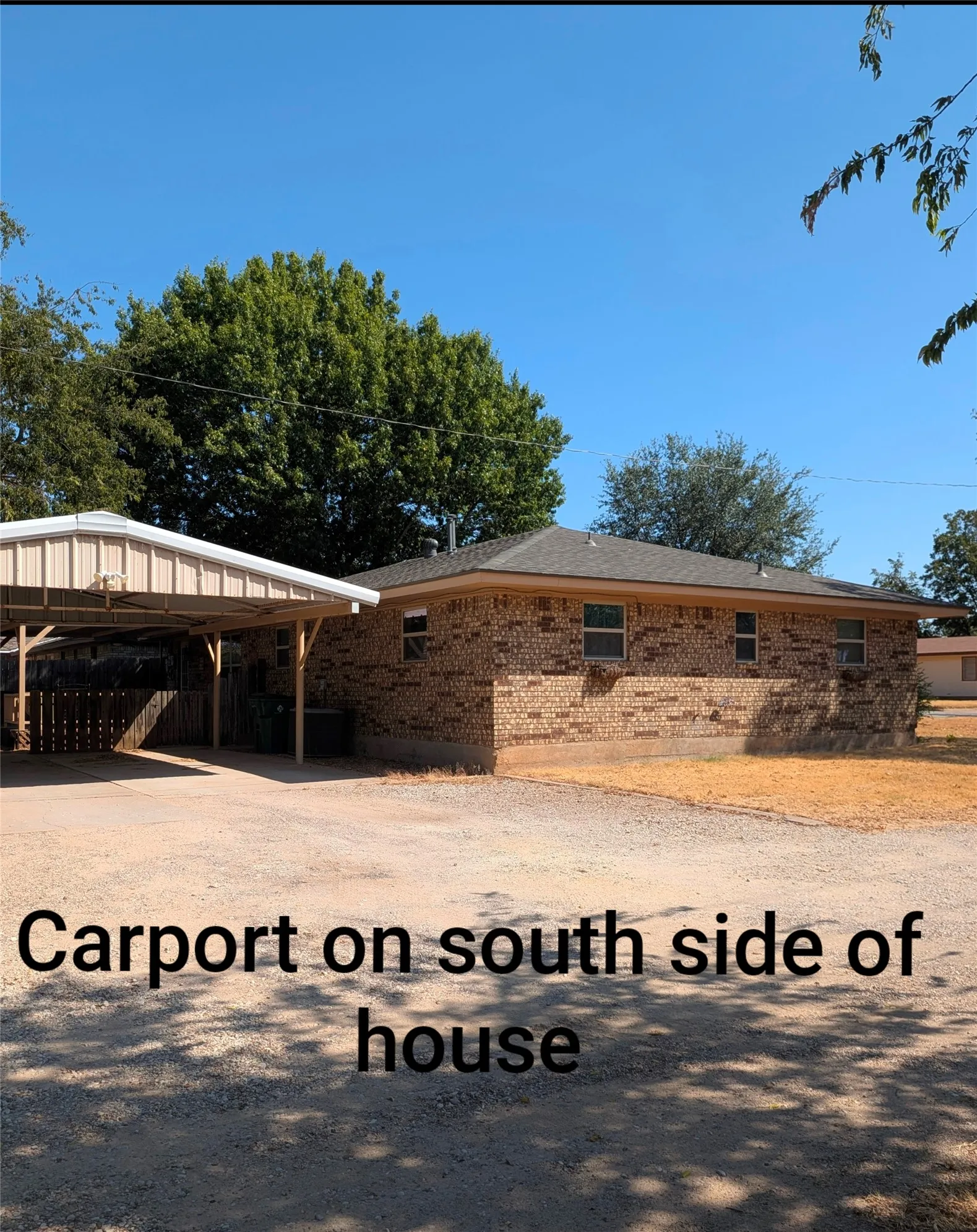 Single Family Residence For Sale in Young County , 1316 S Galloway Drive, Olney, Texas 76374, 4 Bedroom, 2 Bathroom, Garage spaces, 1,580 Sqft, built in 1975, mls#21376515, Real Estate Agent in Olney, Homes For Sale in Young county, Homes For Sale in Olney, Realtor in Olney Texas, Real Estate Brokerage Independent Realty Texas, Luminita Cordes Realtor