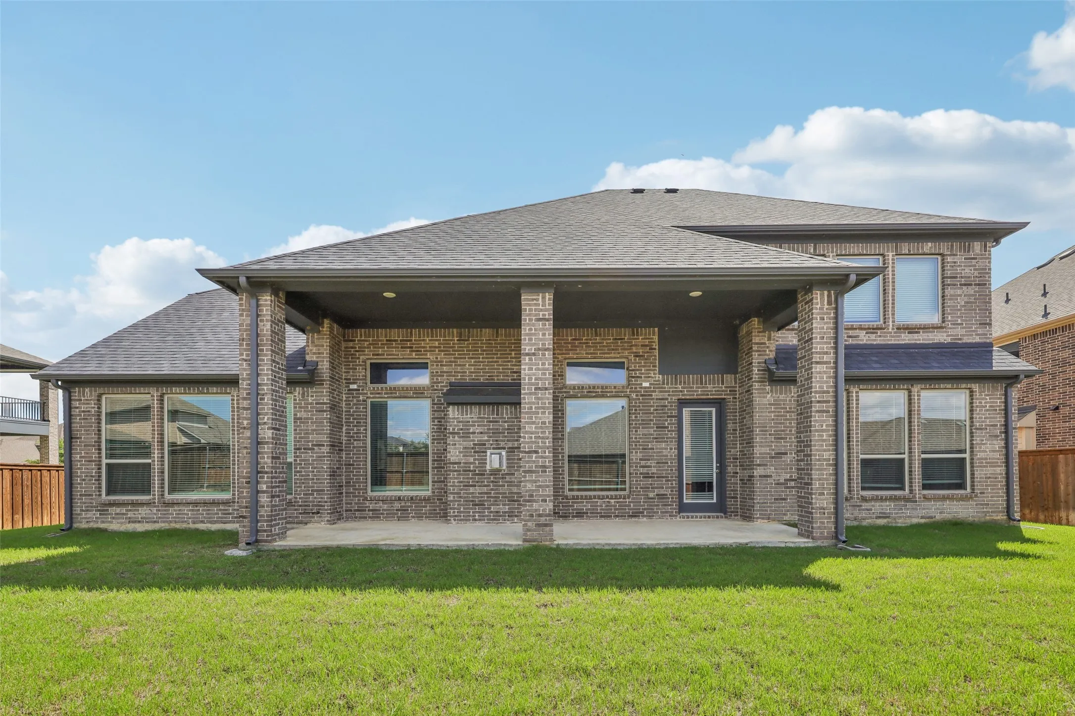 Single Family Residence For Sale in Collin County , 1330 Heavenly Place, Wylie, Texas 75098, 4 Bedroom, 4 Bathroom, 3 Garage spaces, 3,325 Sqft, built in 2021, mls#21380797, Real Estate Agent in Wylie, Homes For Sale in Collin county, Homes For Sale in Wylie, Realtor in Wylie Texas, Real Estate Brokerage Independent Realty Texas, Luminita Cordes Realtor