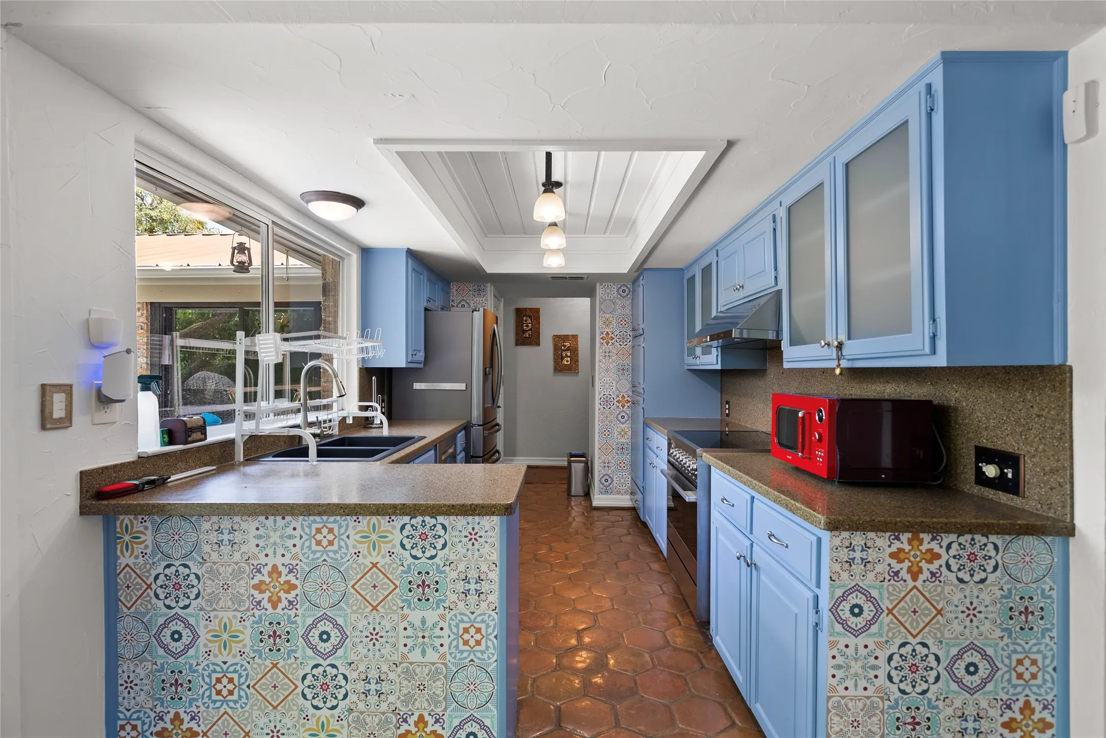 Single Family Residence For Rent in Collin County , 7105 Winding Creek Road, Dallas, Texas 75252, 3 Bedroom, 3 Bathroom, 2 Garage spaces, 2,304 Sqft, built in 1973, mls#21379649, Real Estate Agent in Dallas, Homes For Rent in Collin county, Homes For Rent in Dallas, Realtor in Dallas Texas, Real Estate Brokerage Independent Realty Texas, Luminita Cordes Realtor