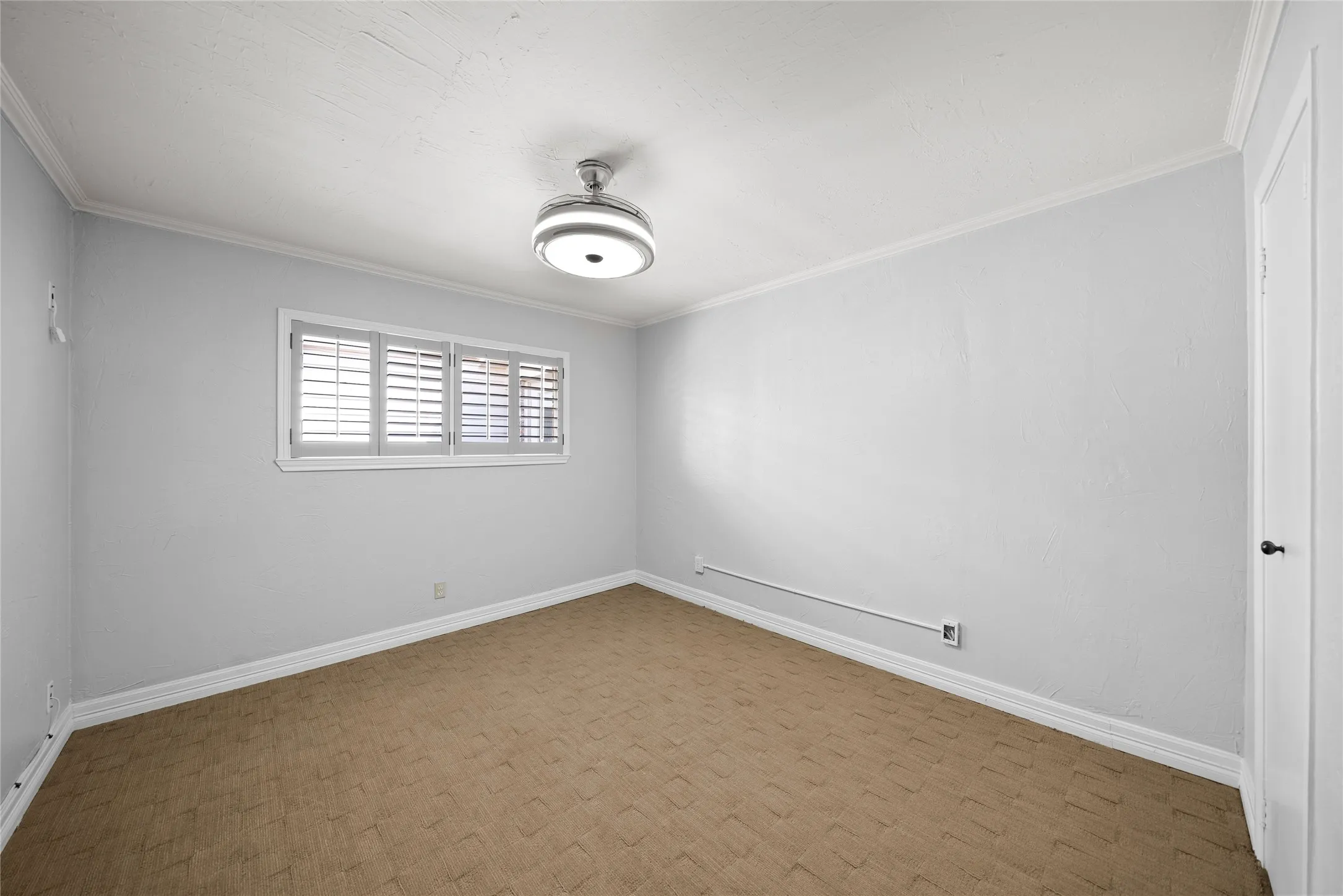 Single Family Residence For Rent in Collin County , 7105 Winding Creek Road, Dallas, Texas 75252, 3 Bedroom, 3 Bathroom, 2 Garage spaces, 2,304 Sqft, built in 1973, mls#21379649, Real Estate Agent in Dallas, Homes For Rent in Collin county, Homes For Rent in Dallas, Realtor in Dallas Texas, Real Estate Brokerage Independent Realty Texas, Luminita Cordes Realtor
