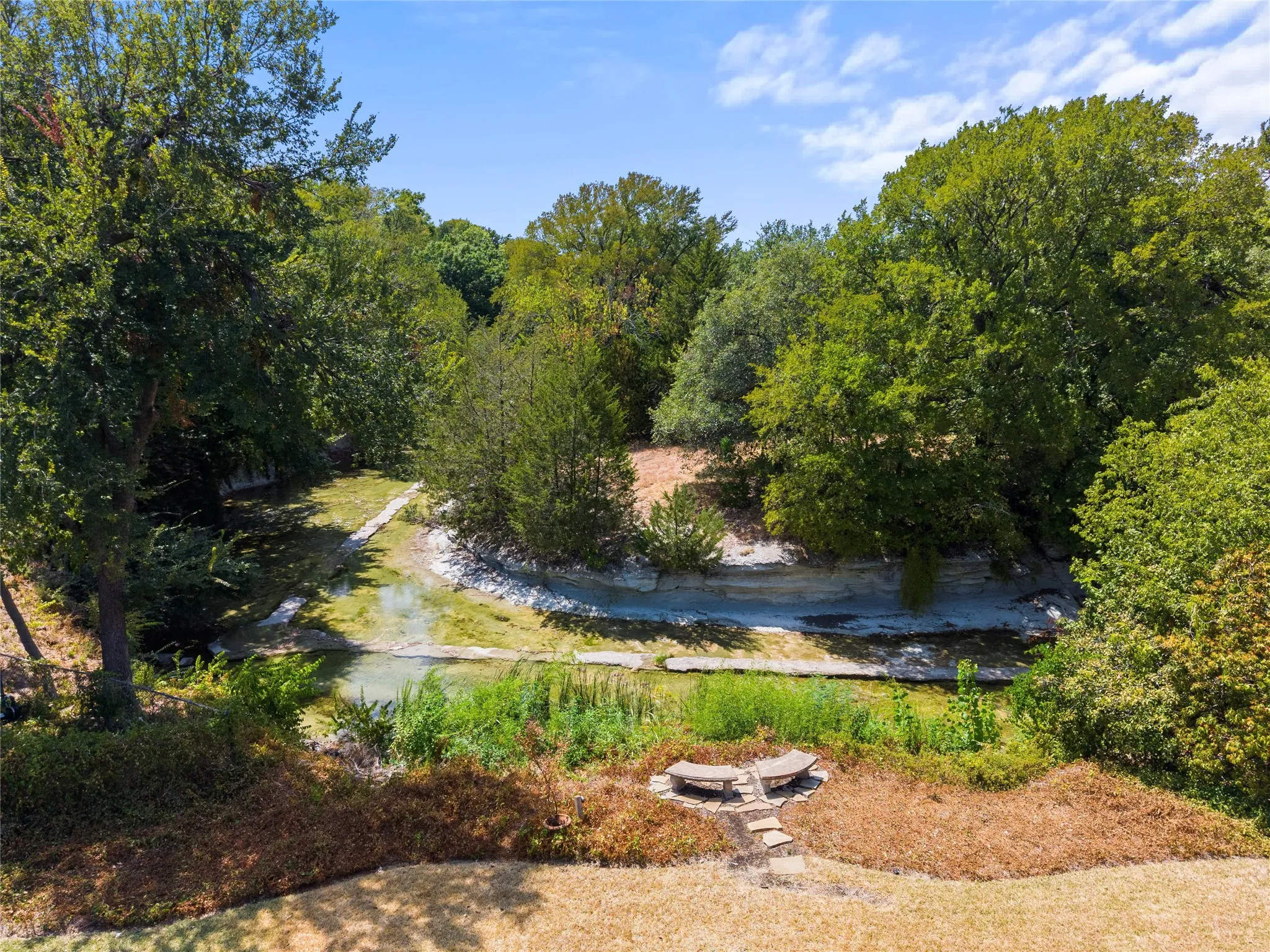 Single Family Residence For Rent in Collin County , 7105 Winding Creek Road, Dallas, Texas 75252, 3 Bedroom, 3 Bathroom, 2 Garage spaces, 2,304 Sqft, built in 1973, mls#21379649, Real Estate Agent in Dallas, Homes For Rent in Collin county, Homes For Rent in Dallas, Realtor in Dallas Texas, Real Estate Brokerage Independent Realty Texas, Luminita Cordes Realtor