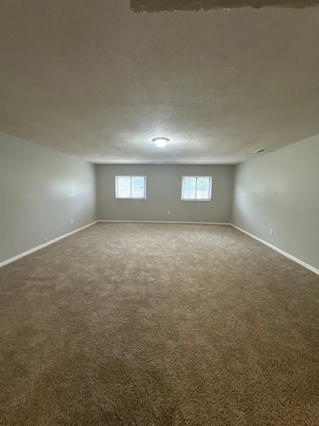 Single Family Residence For Rent in Dallas County , 1014 Tulip Trail, Mesquite, Texas 75149, 3 Bedroom, 2 Bathroom, Garage spaces, 1,771 Sqft, built in 1977, mls#21368316, Real Estate Agent in Mesquite, Homes For Rent in Dallas county, Homes For Rent in Mesquite, Realtor in Mesquite Texas, Real Estate Brokerage Independent Realty Texas, Luminita Cordes Realtor