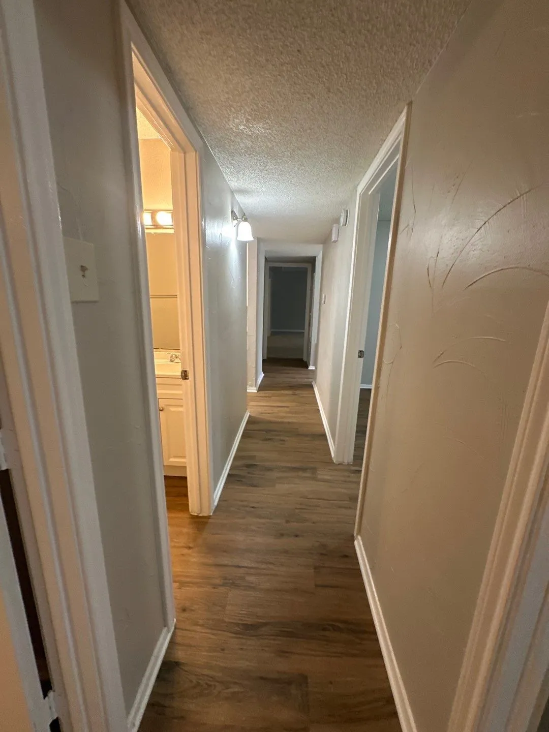 Single Family Residence For Rent in Dallas County , 1014 Tulip Trail, Mesquite, Texas 75149, 3 Bedroom, 2 Bathroom, Garage spaces, 1,771 Sqft, built in 1977, mls#21368316, Real Estate Agent in Mesquite, Homes For Rent in Dallas county, Homes For Rent in Mesquite, Realtor in Mesquite Texas, Real Estate Brokerage Independent Realty Texas, Luminita Cordes Realtor