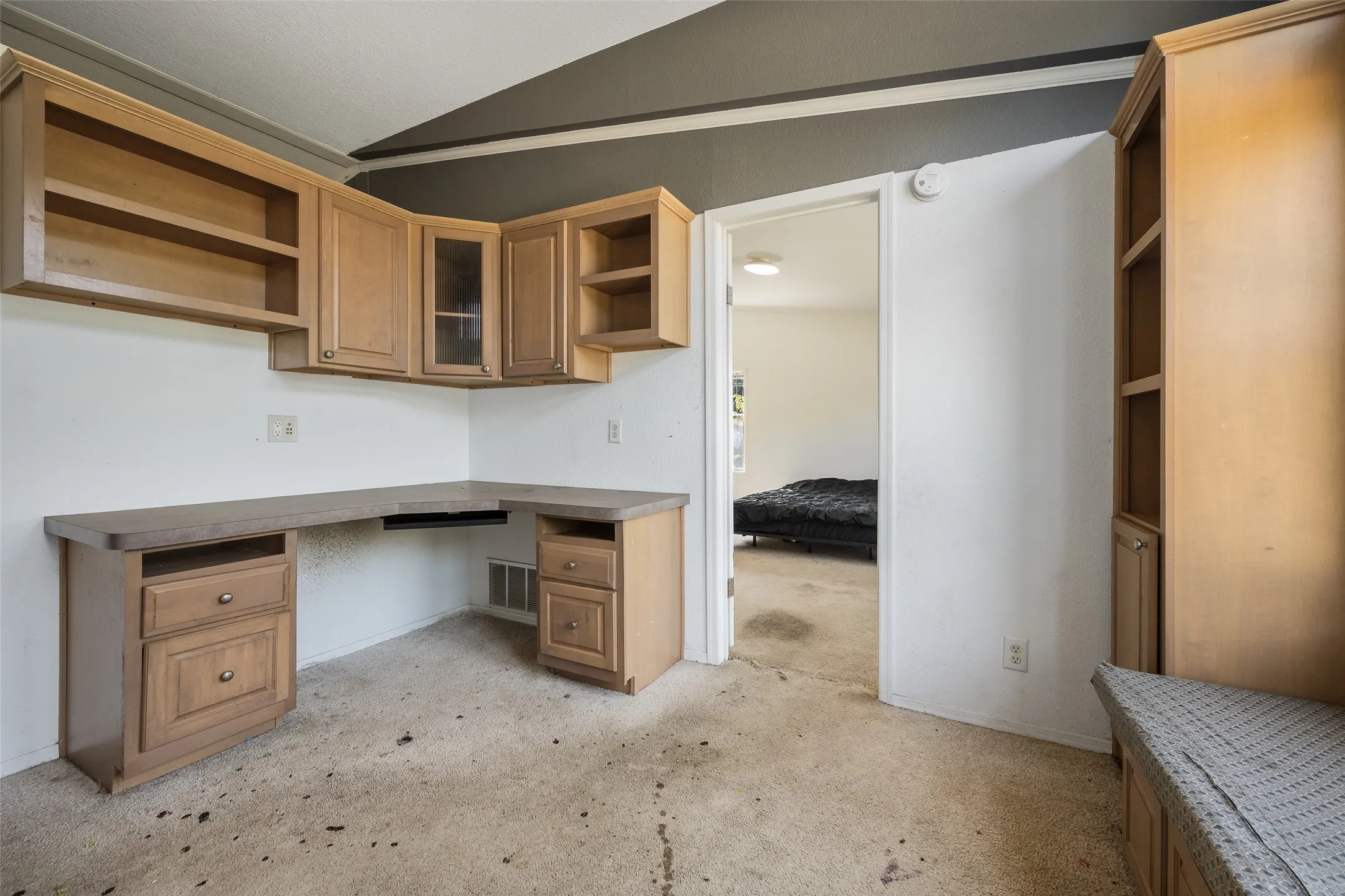 Manufactured Home For Sale in Henderson County , 125 Ivy Lane, Mabank, Texas 75156, 3 Bedroom, 2 Bathroom, Garage spaces, 2,048 Sqft, built in 2001, mls#21381091, Real Estate Agent in Mabank, Homes For Sale in Henderson county, Homes For Sale in Mabank, Realtor in Mabank Texas, Real Estate Brokerage Independent Realty Texas, Luminita Cordes Realtor