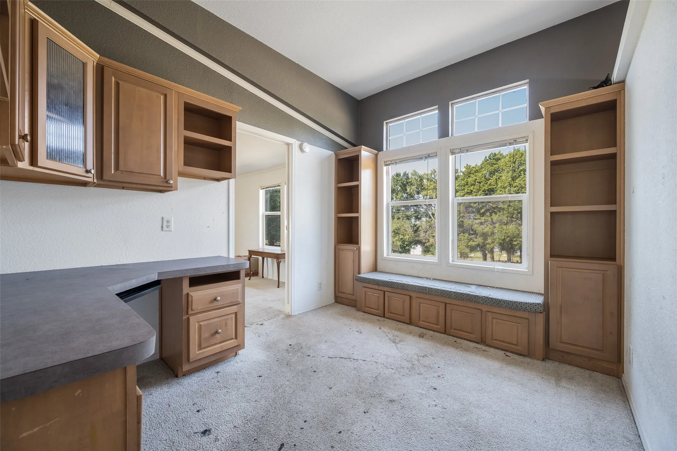 Manufactured Home For Sale in Henderson County , 125 Ivy Lane, Mabank, Texas 75156, 3 Bedroom, 2 Bathroom, Garage spaces, 2,048 Sqft, built in 2001, mls#21381091, Real Estate Agent in Mabank, Homes For Sale in Henderson county, Homes For Sale in Mabank, Realtor in Mabank Texas, Real Estate Brokerage Independent Realty Texas, Luminita Cordes Realtor