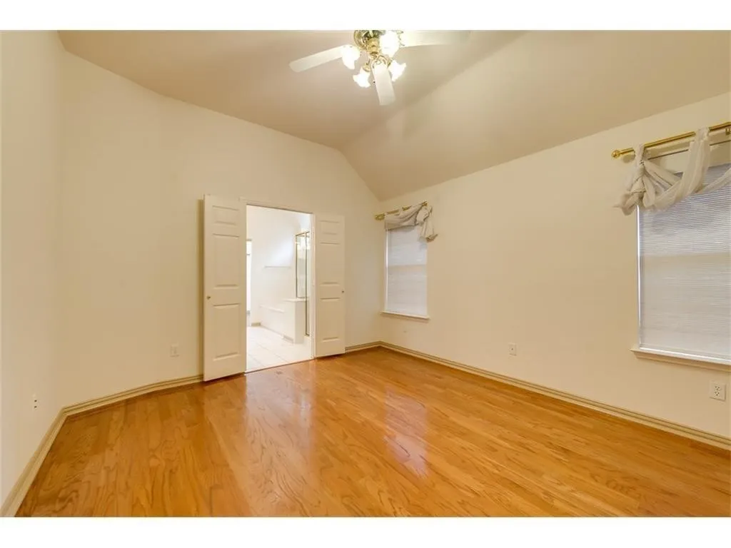 Single Family Residence For Rent in Collin County , 3032 Sawtooth Drive, Plano, Texas 75025, 3 Bedroom, 2 Bathroom, 2 Garage spaces, 1,454 Sqft, built in 1996, mls#21381623, Real Estate Agent in Plano, Homes For Rent in Collin county, Homes For Rent in Plano, Realtor in Plano Texas, Real Estate Brokerage Independent Realty Texas, Luminita Cordes Realtor