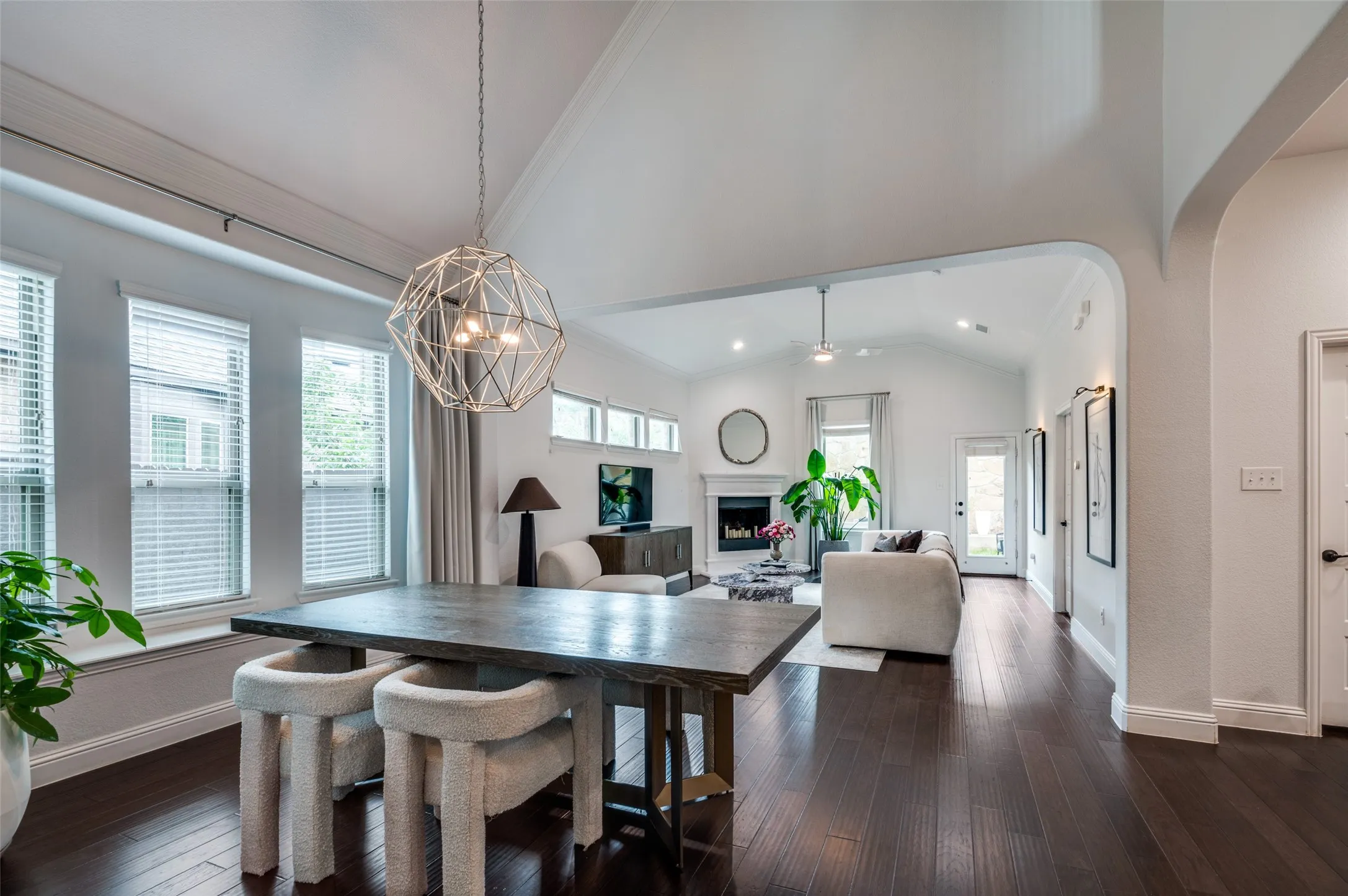 Single Family Residence For Rent in Tarrant County , 7213 W Nirvana Circle, North Richland Hills, Texas 76182, 4 Bedroom, 3 Bathroom, 2 Garage spaces, 2,875 Sqft, built in 2017, mls#21381566, Real Estate Agent in North Richland Hills, Homes For Rent in Tarrant county, Homes For Rent in North Richland Hills, Realtor in North Richland Hills Texas, Real Estate Brokerage Independent Realty Texas, Luminita Cordes Realtor