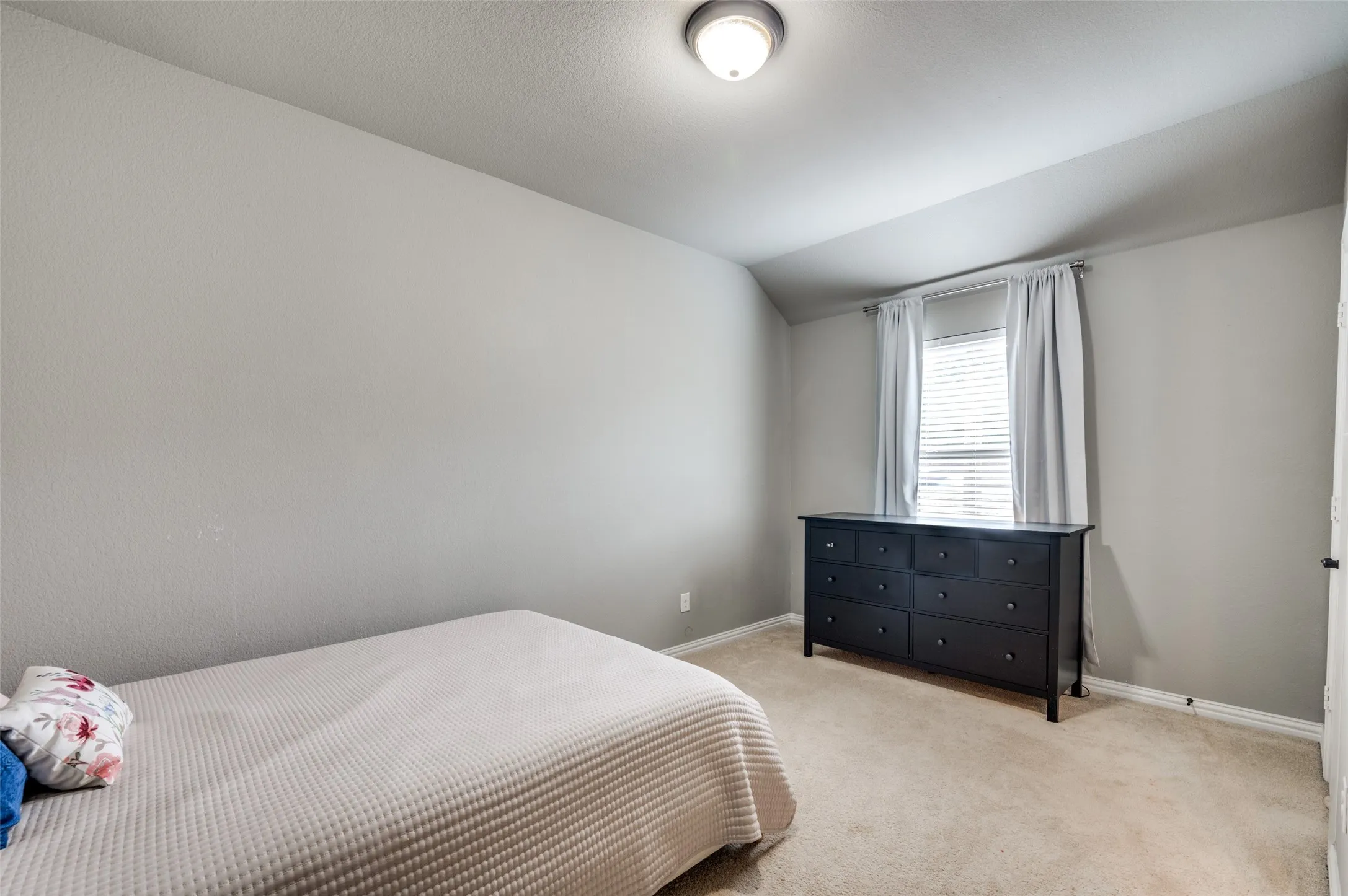 Single Family Residence For Rent in Tarrant County , 7213 W Nirvana Circle, North Richland Hills, Texas 76182, 4 Bedroom, 3 Bathroom, 2 Garage spaces, 2,875 Sqft, built in 2017, mls#21381566, Real Estate Agent in North Richland Hills, Homes For Rent in Tarrant county, Homes For Rent in North Richland Hills, Realtor in North Richland Hills Texas, Real Estate Brokerage Independent Realty Texas, Luminita Cordes Realtor