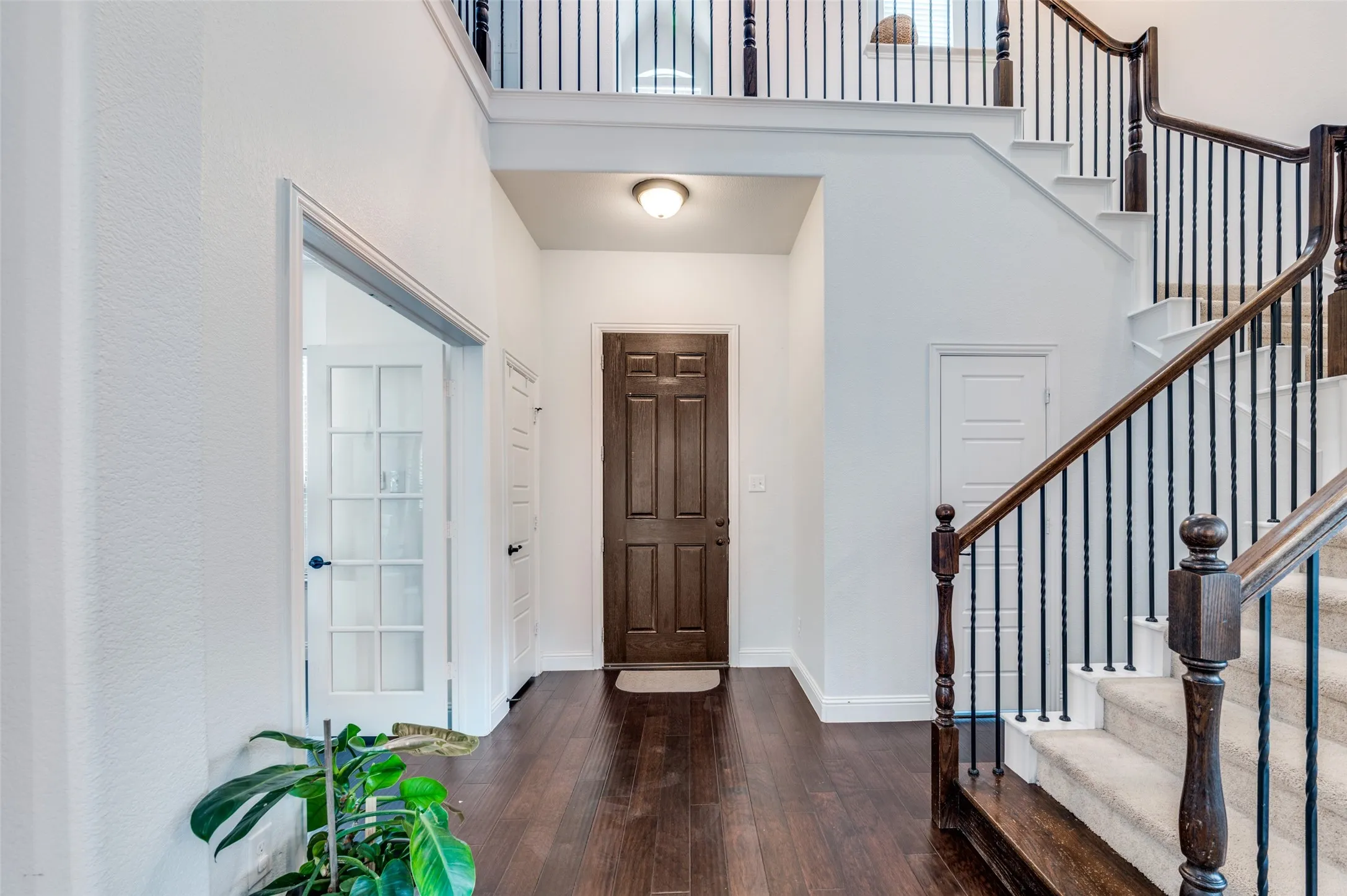 Single Family Residence For Rent in Tarrant County , 7213 W Nirvana Circle, North Richland Hills, Texas 76182, 4 Bedroom, 3 Bathroom, 2 Garage spaces, 2,875 Sqft, built in 2017, mls#21381566, Real Estate Agent in North Richland Hills, Homes For Rent in Tarrant county, Homes For Rent in North Richland Hills, Realtor in North Richland Hills Texas, Real Estate Brokerage Independent Realty Texas, Luminita Cordes Realtor