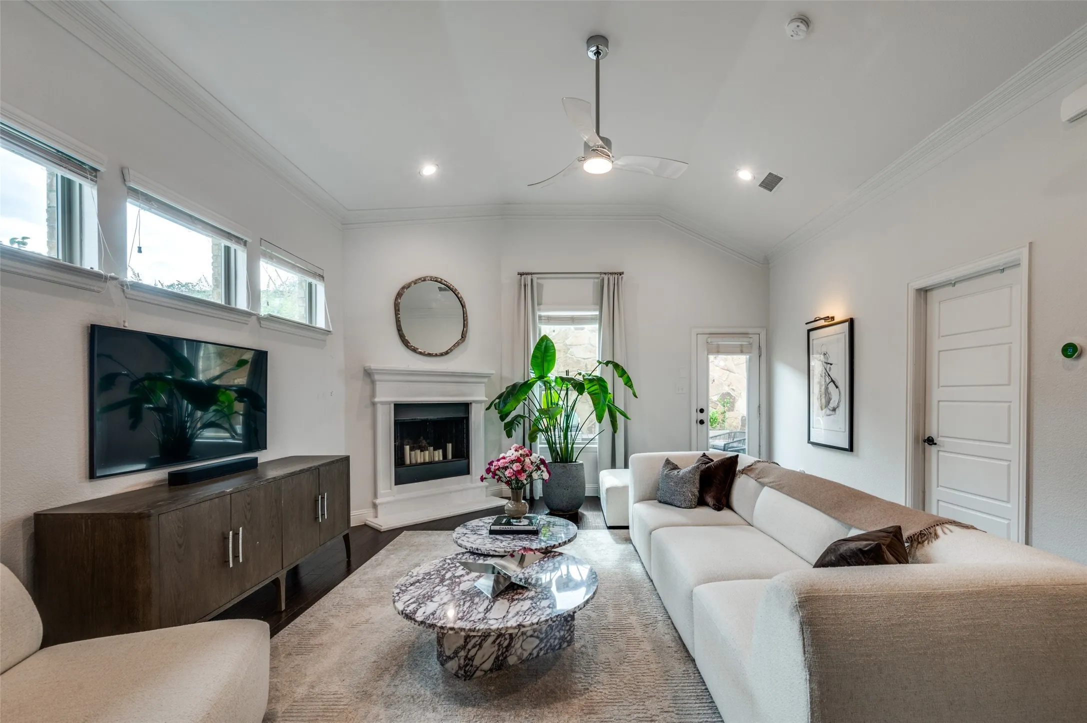 Single Family Residence For Rent in Tarrant County , 7213 W Nirvana Circle, North Richland Hills, Texas 76182, 4 Bedroom, 3 Bathroom, 2 Garage spaces, 2,875 Sqft, built in 2017, mls#21381566, Real Estate Agent in North Richland Hills, Homes For Rent in Tarrant county, Homes For Rent in North Richland Hills, Realtor in North Richland Hills Texas, Real Estate Brokerage Independent Realty Texas, Luminita Cordes Realtor