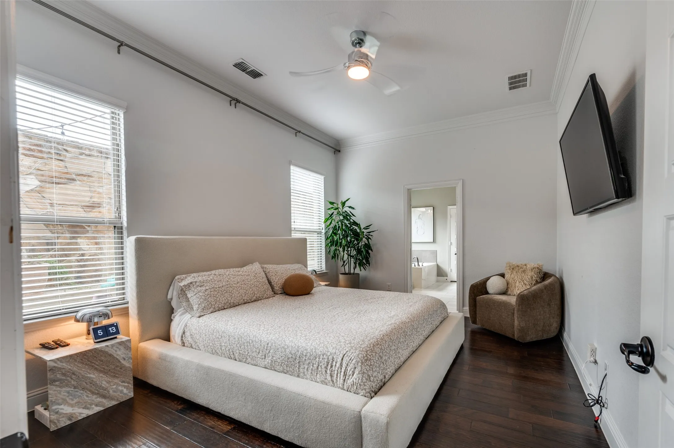 Single Family Residence For Rent in Tarrant County , 7213 W Nirvana Circle, North Richland Hills, Texas 76182, 4 Bedroom, 3 Bathroom, 2 Garage spaces, 2,875 Sqft, built in 2017, mls#21381566, Real Estate Agent in North Richland Hills, Homes For Rent in Tarrant county, Homes For Rent in North Richland Hills, Realtor in North Richland Hills Texas, Real Estate Brokerage Independent Realty Texas, Luminita Cordes Realtor