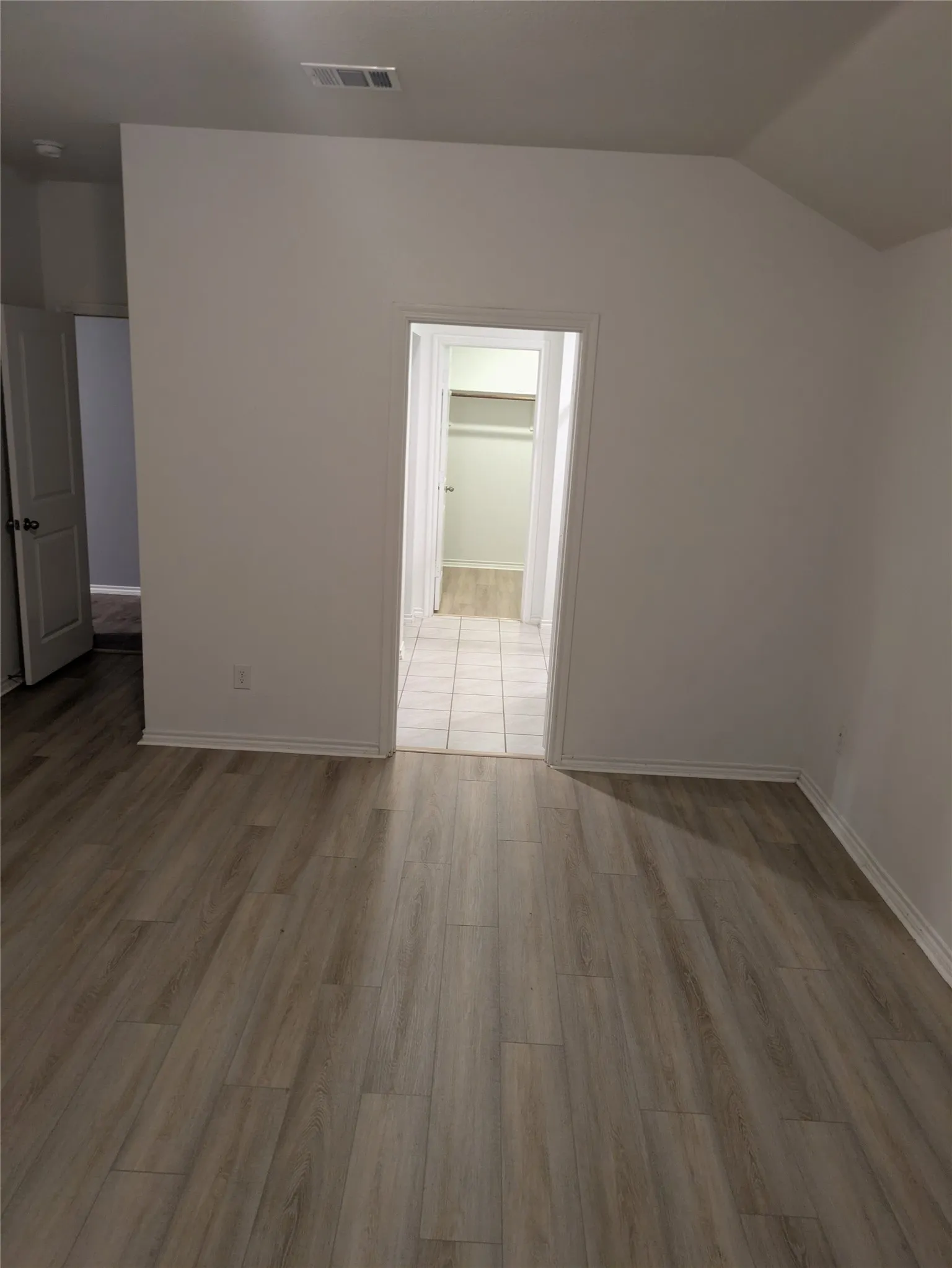 Single Family Residence For Rent in Hunt County , 2124 Tulipwood Drive, Royse City, Texas 75189, 4 Bedroom, 2 Bathroom, 2 Garage spaces, 1,703 Sqft, built in 2019, mls#21381635, Real Estate Agent in Royse City, Homes For Rent in Hunt county, Homes For Rent in Royse City, Realtor in Royse City Texas, Real Estate Brokerage Independent Realty Texas, Luminita Cordes Realtor