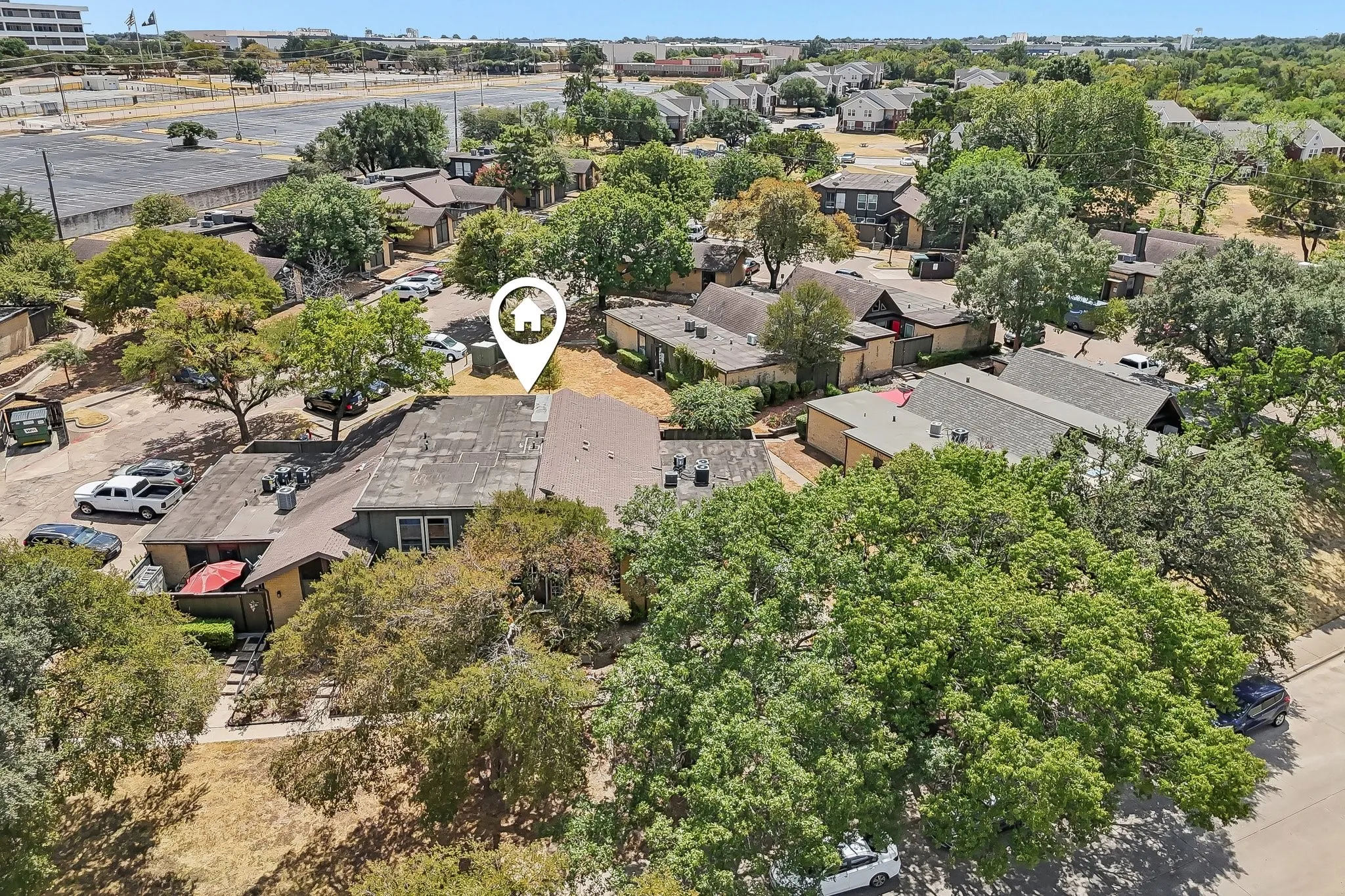 Condominium For Sale in Dallas County , 4628 Country Creek Drive 1205, Dallas, Texas 75236, 1 Bedroom, 1 Bathroom, Garage spaces, 714 Sqft, built in 1974, mls#21367624, Real Estate Agent in Dallas, Homes For Sale in Dallas county, Homes For Sale in Dallas, Realtor in Dallas Texas, Real Estate Brokerage Independent Realty Texas, Luminita Cordes Realtor
