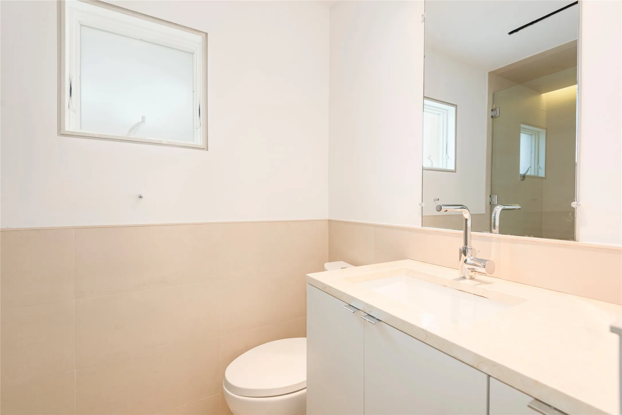 Condominium For Sale in Dallas County , 4122 Travis Street 10, Dallas, Texas 75204, 2 Bedroom, 3 Bathroom, 1 Garage spaces, 1,423 Sqft, built in 1997, mls#21381643, Real Estate Agent in Dallas, Homes For Sale in Dallas county, Homes For Sale in Dallas, Realtor in Dallas Texas, Real Estate Brokerage Independent Realty Texas, Luminita Cordes Realtor
