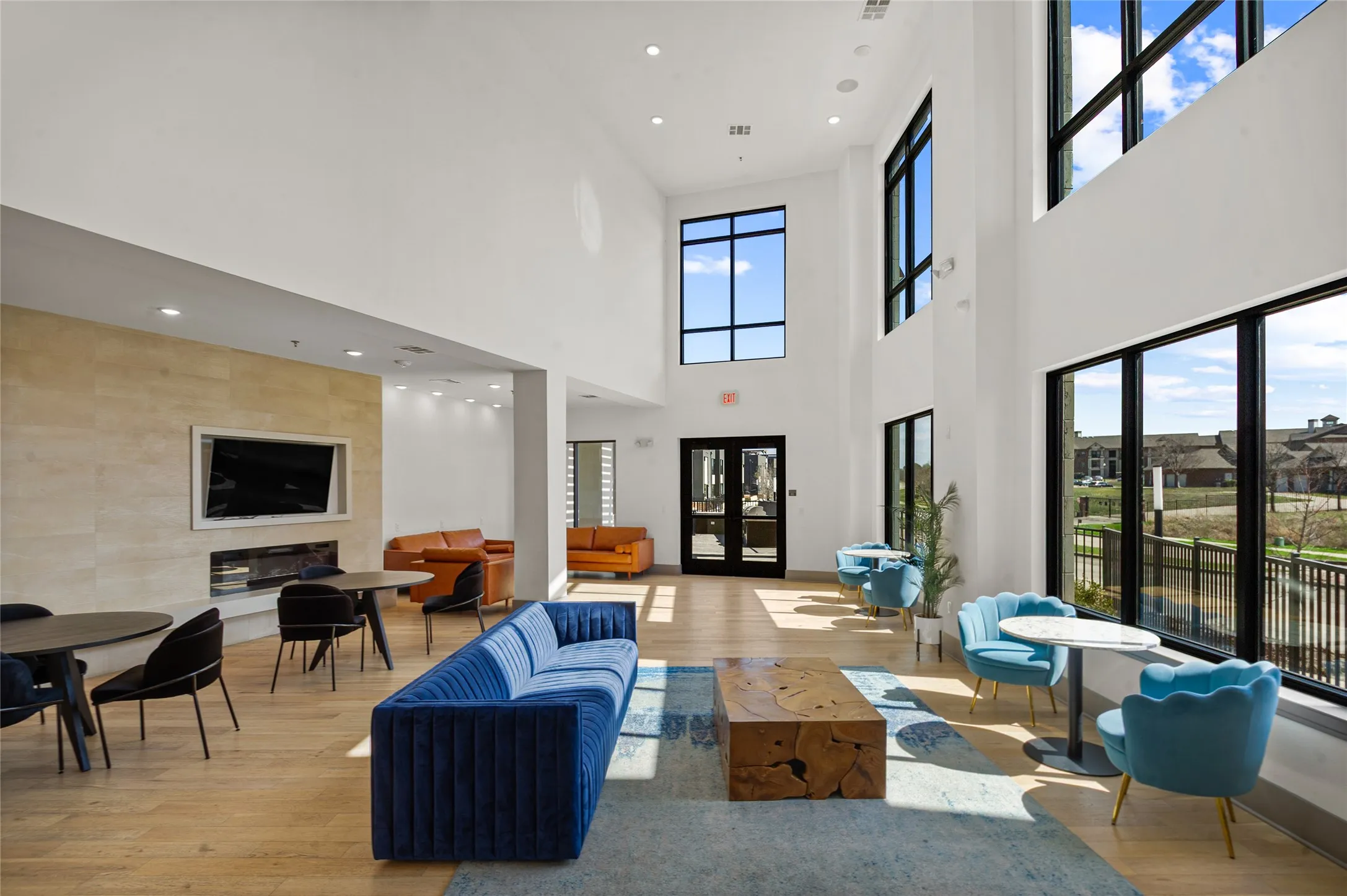 Condominium For Rent in Denton County , 2700 Old Denton Road 3318, Carrollton, Texas 75007, 2 Bedroom, 2 Bathroom, 2 Garage spaces, 1,025 Sqft, built in 2022, mls#21381644, Real Estate Agent in Carrollton, Homes For Rent in Denton county, Homes For Rent in Carrollton, Realtor in Carrollton Texas, Real Estate Brokerage Independent Realty Texas, Luminita Cordes Realtor