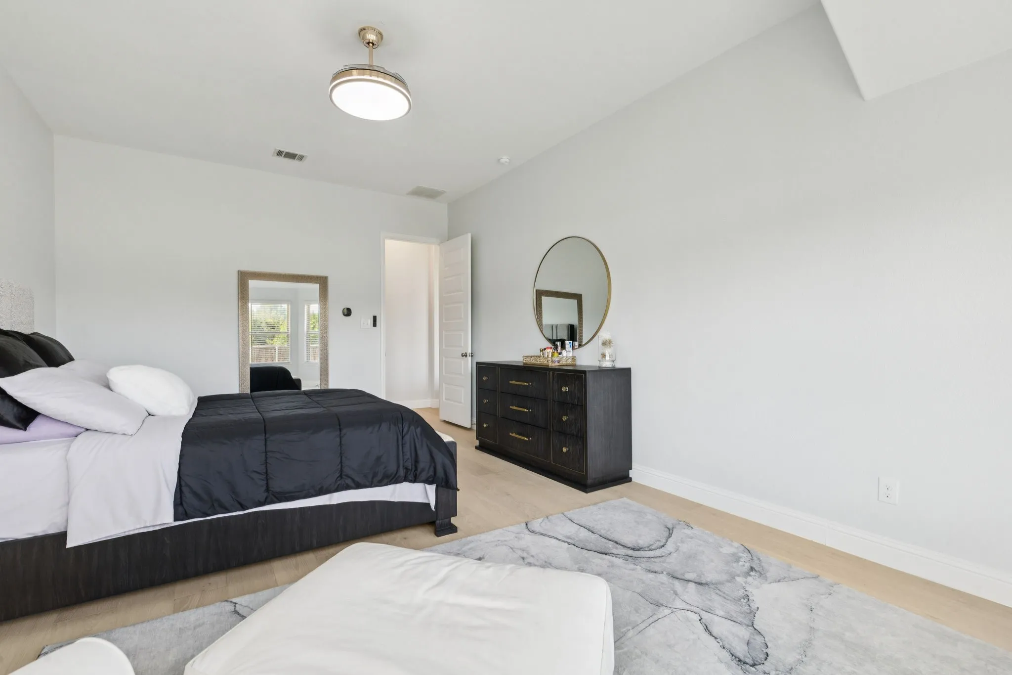 Single Family Residence For Sale in Collin County , 3009 Charles Drive, Wylie, Texas 75098, 4 Bedroom, 3 Bathroom, 3 Garage spaces, 2,498 Sqft, built in 2018, mls#21381334, Real Estate Agent in Wylie, Homes For Sale in Collin county, Homes For Sale in Wylie, Realtor in Wylie Texas, Real Estate Brokerage Independent Realty Texas, Luminita Cordes Realtor