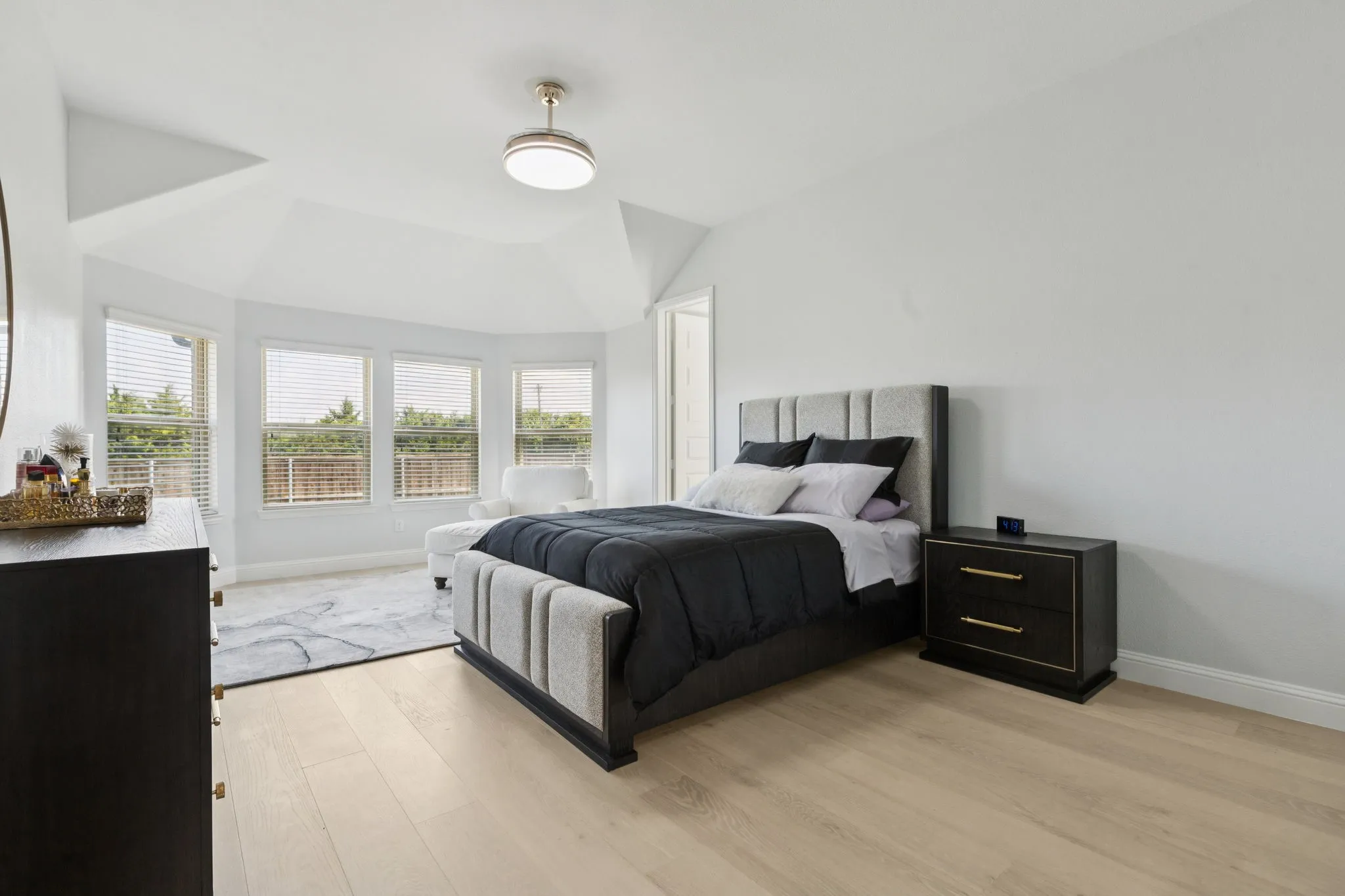 Single Family Residence For Sale in Collin County , 3009 Charles Drive, Wylie, Texas 75098, 4 Bedroom, 3 Bathroom, 3 Garage spaces, 2,498 Sqft, built in 2018, mls#21381334, Real Estate Agent in Wylie, Homes For Sale in Collin county, Homes For Sale in Wylie, Realtor in Wylie Texas, Real Estate Brokerage Independent Realty Texas, Luminita Cordes Realtor