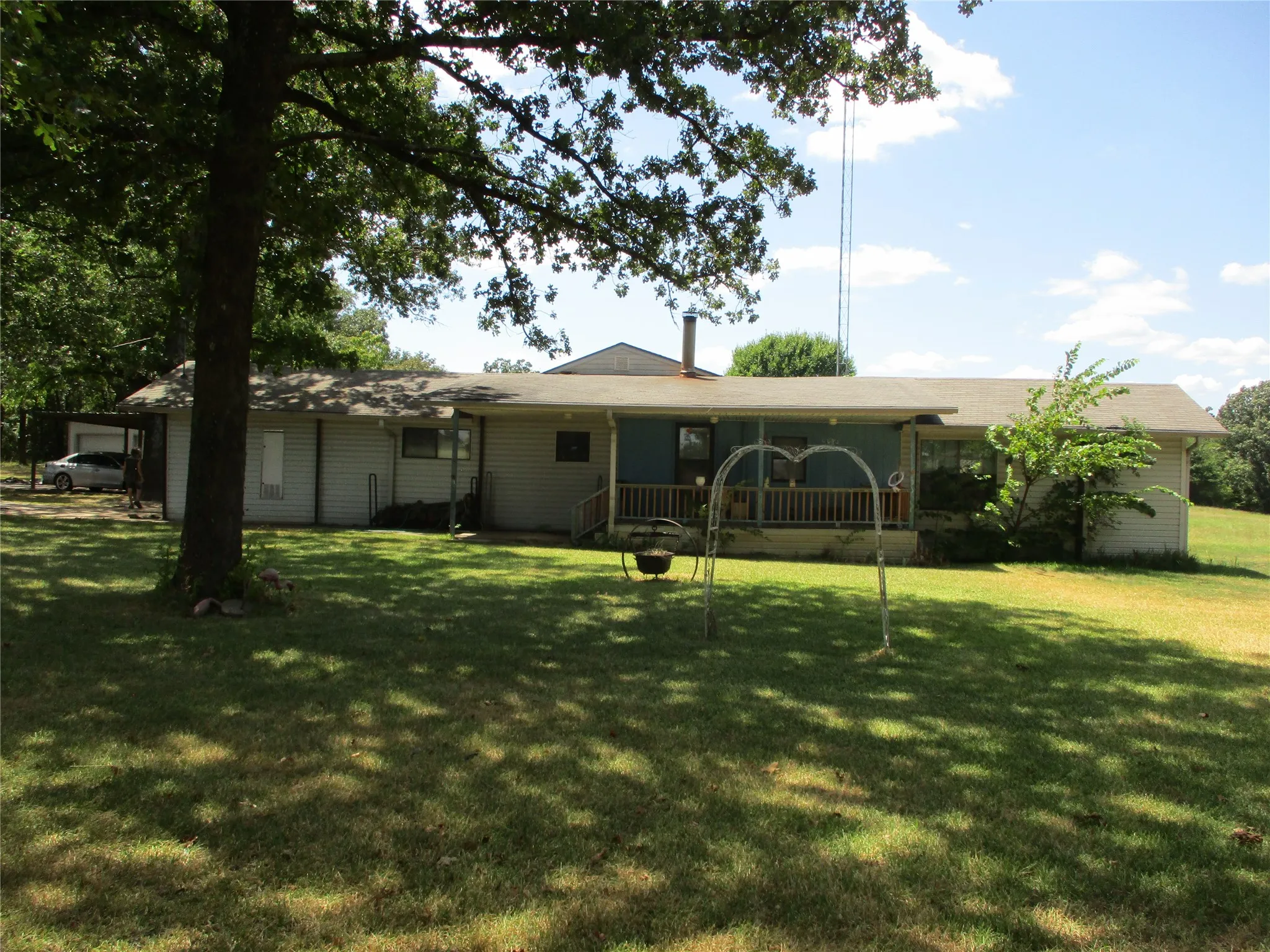 Manufactured Home For Sale in Rains County , 2381 FM 515, Emory, Texas 75440, 2 Bedroom, 2 Bathroom, Garage spaces, 1,662 Sqft, built in 1972, mls#21381653, Real Estate Agent in Emory, Homes For Sale in Rains county, Homes For Sale in Emory, Realtor in Emory Texas, Real Estate Brokerage Independent Realty Texas, Luminita Cordes Realtor