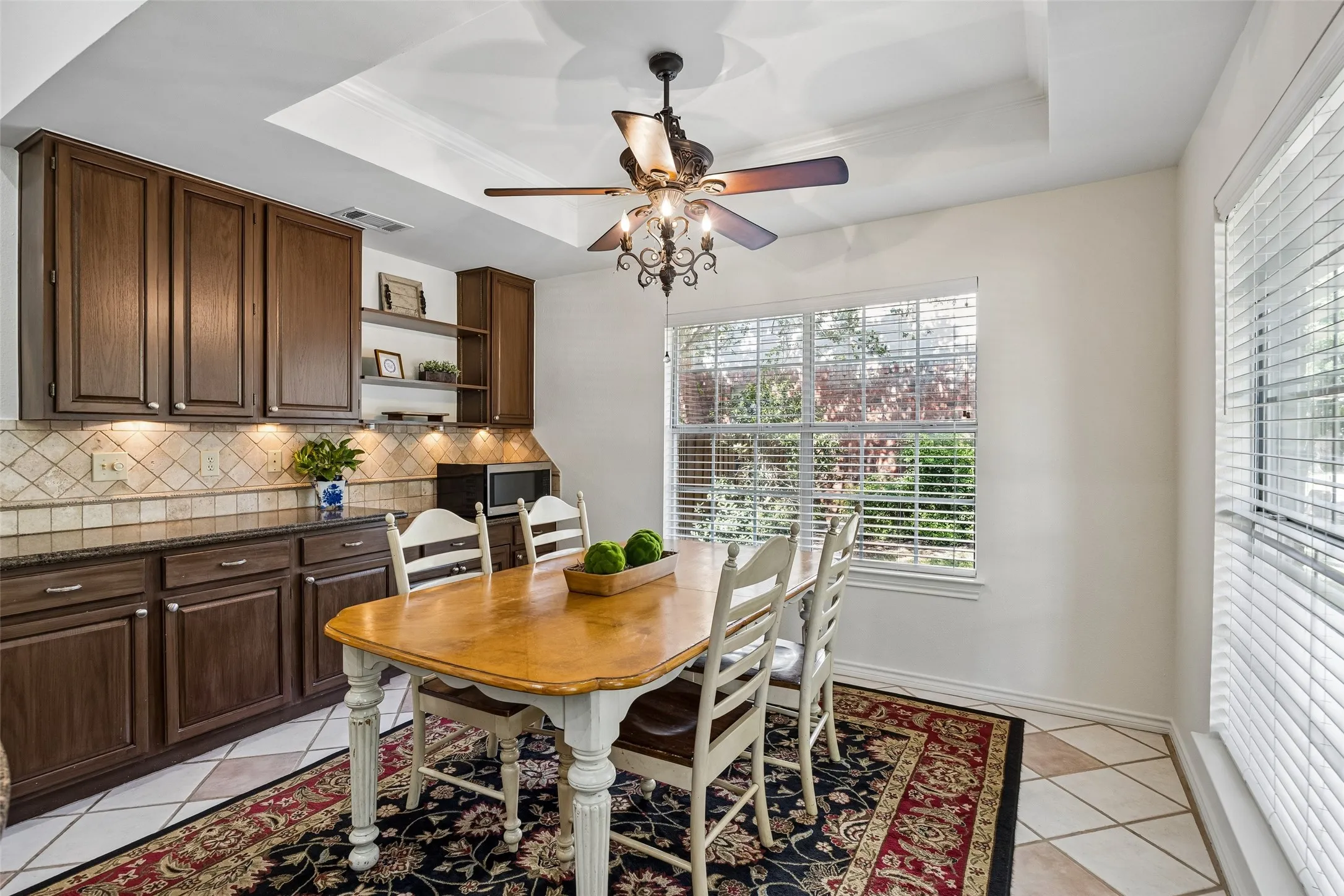 Single Family Residence For Sale in Collin County , 2024 Antwerp Avenue, Plano, Texas 75025, 4 Bedroom, 3 Bathroom, 2 Garage spaces, 2,612 Sqft, built in 1989, mls#21380757, Real Estate Agent in Plano, Homes For Sale in Collin county, Homes For Sale in Plano, Realtor in Plano Texas, Real Estate Brokerage Independent Realty Texas, Luminita Cordes Realtor