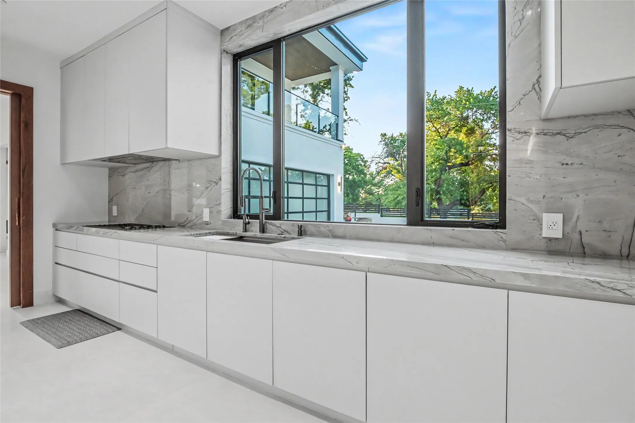 Single Family Residence For Sale in Tarrant County , 2706 N Carroll Avenue, Southlake, Texas 76092, 6 Bedroom, 8 Bathroom, 5 Garage spaces, 8,599 Sqft, built in 2026, mls#21379905, Real Estate Agent in Southlake, Homes For Sale in Tarrant county, Homes For Sale in Southlake, Realtor in Southlake Texas, Real Estate Brokerage Independent Realty Texas, Luminita Cordes Realtor