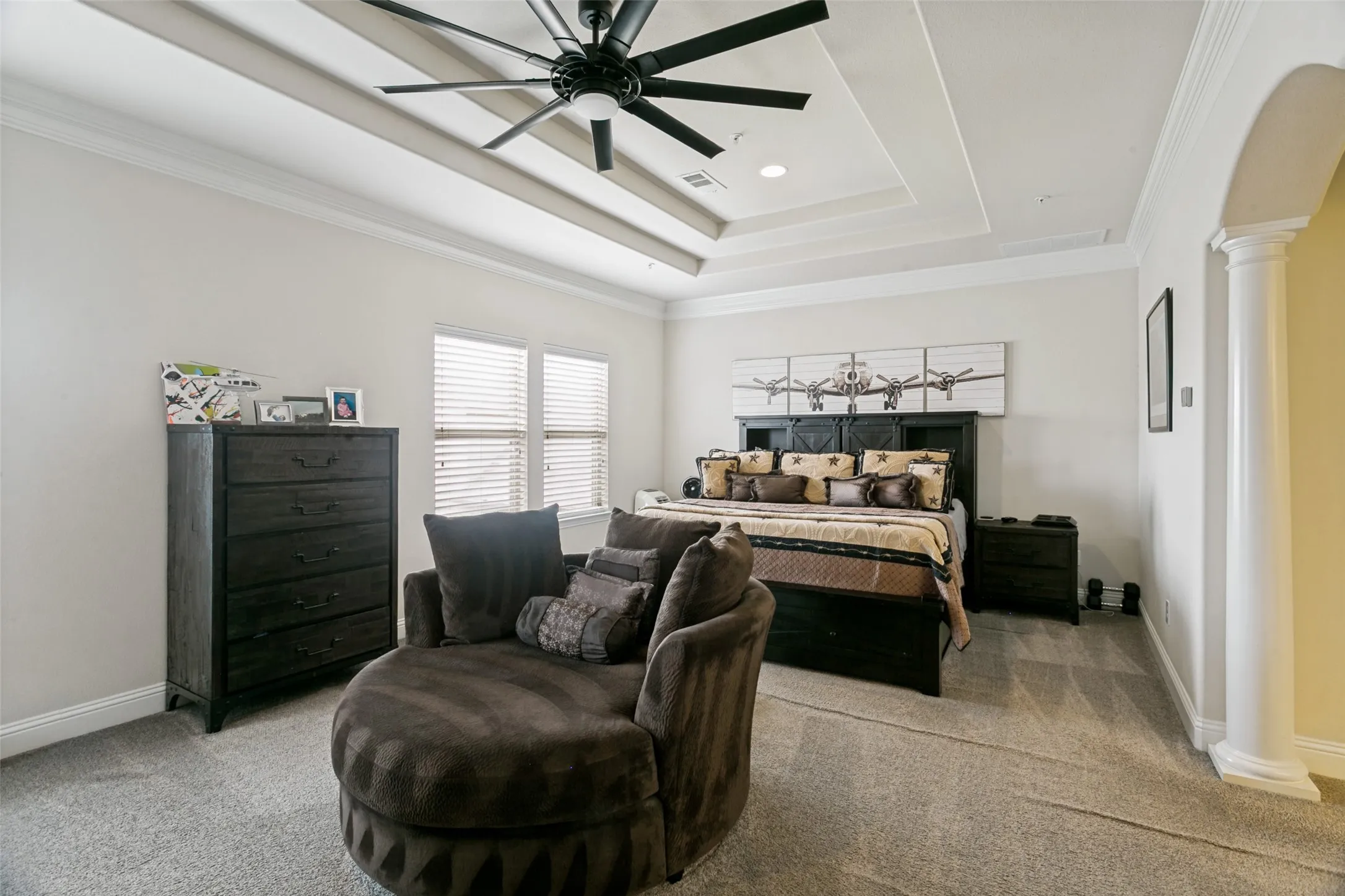 Townhouse For Sale in Denton County , 2662 Sherwood Drive, Lewisville, Texas 75067, 4 Bedroom, 3 Bathroom, 2 Garage spaces, 2,753 Sqft, built in 2015, mls#21371149, Real Estate Agent in Lewisville, Homes For Sale in Denton county, Homes For Sale in Lewisville, Realtor in Lewisville Texas, Real Estate Brokerage Independent Realty Texas, Luminita Cordes Realtor