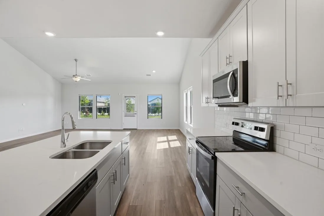 Single Family Residence For Rent in Hunt County , 3253 Cumby Drive, Royse City, Texas 75189, 5 Bedroom, 3 Bathroom, 2 Garage spaces, 3,047 Sqft, built in 2021, mls#21381580, Real Estate Agent in Royse City, Homes For Rent in Hunt county, Homes For Rent in Royse City, Realtor in Royse City Texas, Real Estate Brokerage Independent Realty Texas, Luminita Cordes Realtor