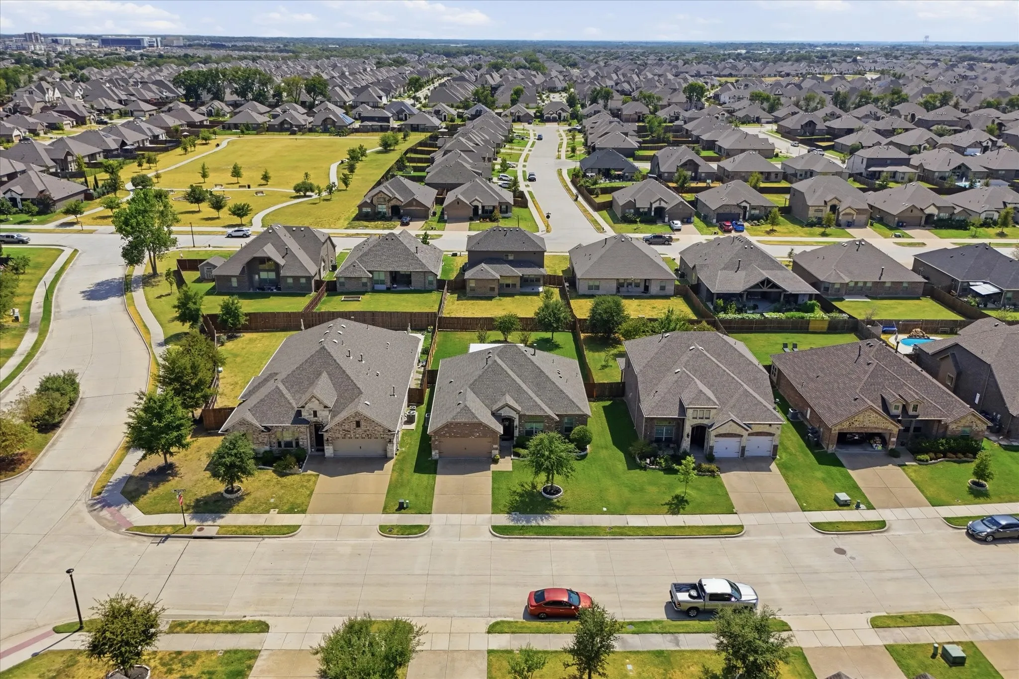 Single Family Residence For Sale in Collin County , 2918 Winchester Avenue, Melissa, Texas 75454, 3 Bedroom, 2 Bathroom, 2 Garage spaces, 1,878 Sqft, built in 2017, mls#21381095, Real Estate Agent in Melissa, Homes For Sale in Collin county, Homes For Sale in Melissa, Realtor in Melissa Texas, Real Estate Brokerage Independent Realty Texas, Luminita Cordes Realtor