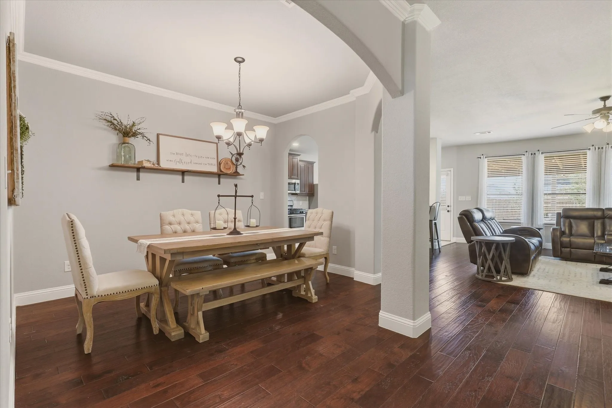 Single Family Residence For Sale in Collin County , 2918 Winchester Avenue, Melissa, Texas 75454, 3 Bedroom, 2 Bathroom, 2 Garage spaces, 1,878 Sqft, built in 2017, mls#21381095, Real Estate Agent in Melissa, Homes For Sale in Collin county, Homes For Sale in Melissa, Realtor in Melissa Texas, Real Estate Brokerage Independent Realty Texas, Luminita Cordes Realtor