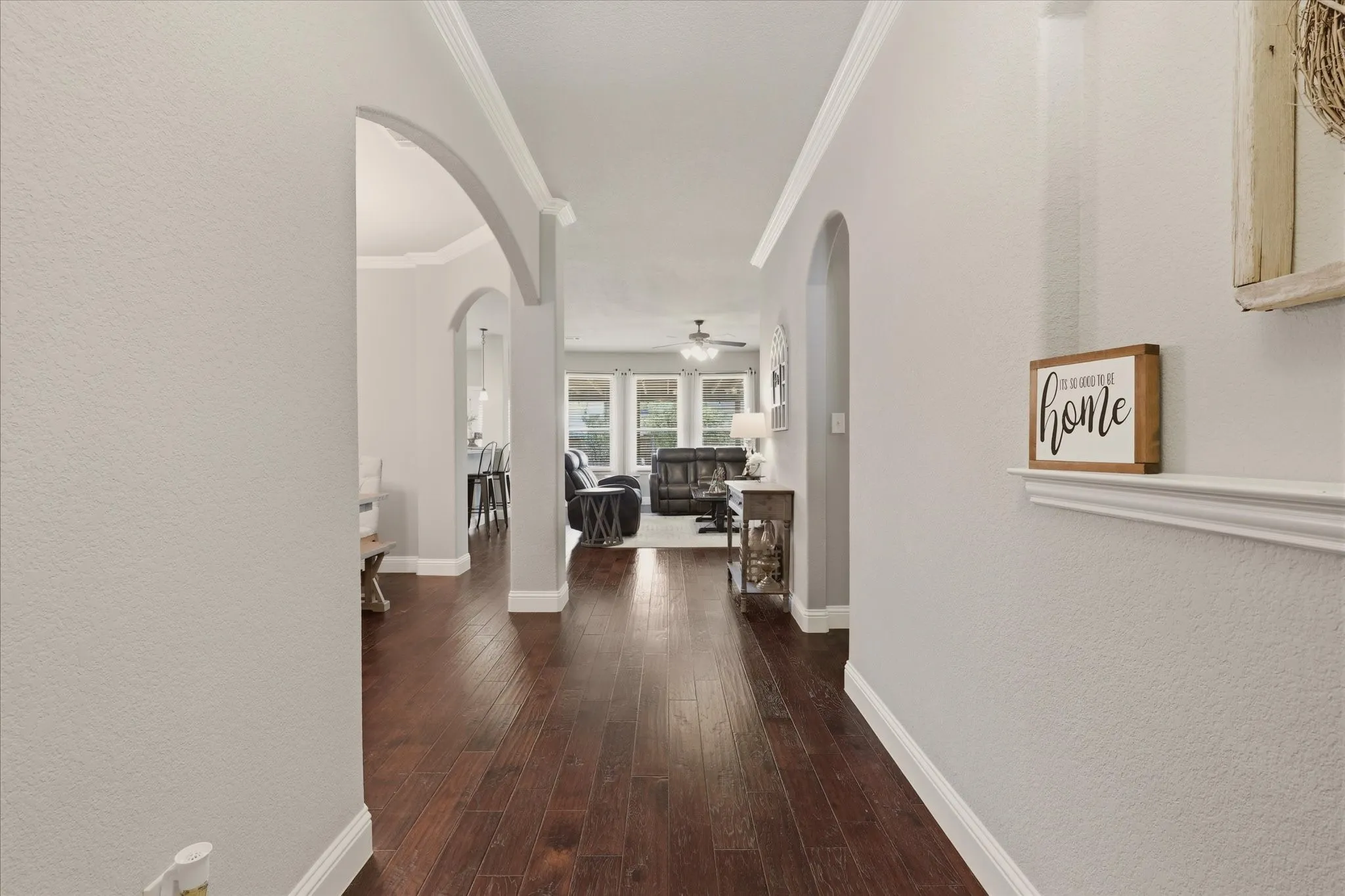 Single Family Residence For Sale in Collin County , 2918 Winchester Avenue, Melissa, Texas 75454, 3 Bedroom, 2 Bathroom, 2 Garage spaces, 1,878 Sqft, built in 2017, mls#21381095, Real Estate Agent in Melissa, Homes For Sale in Collin county, Homes For Sale in Melissa, Realtor in Melissa Texas, Real Estate Brokerage Independent Realty Texas, Luminita Cordes Realtor