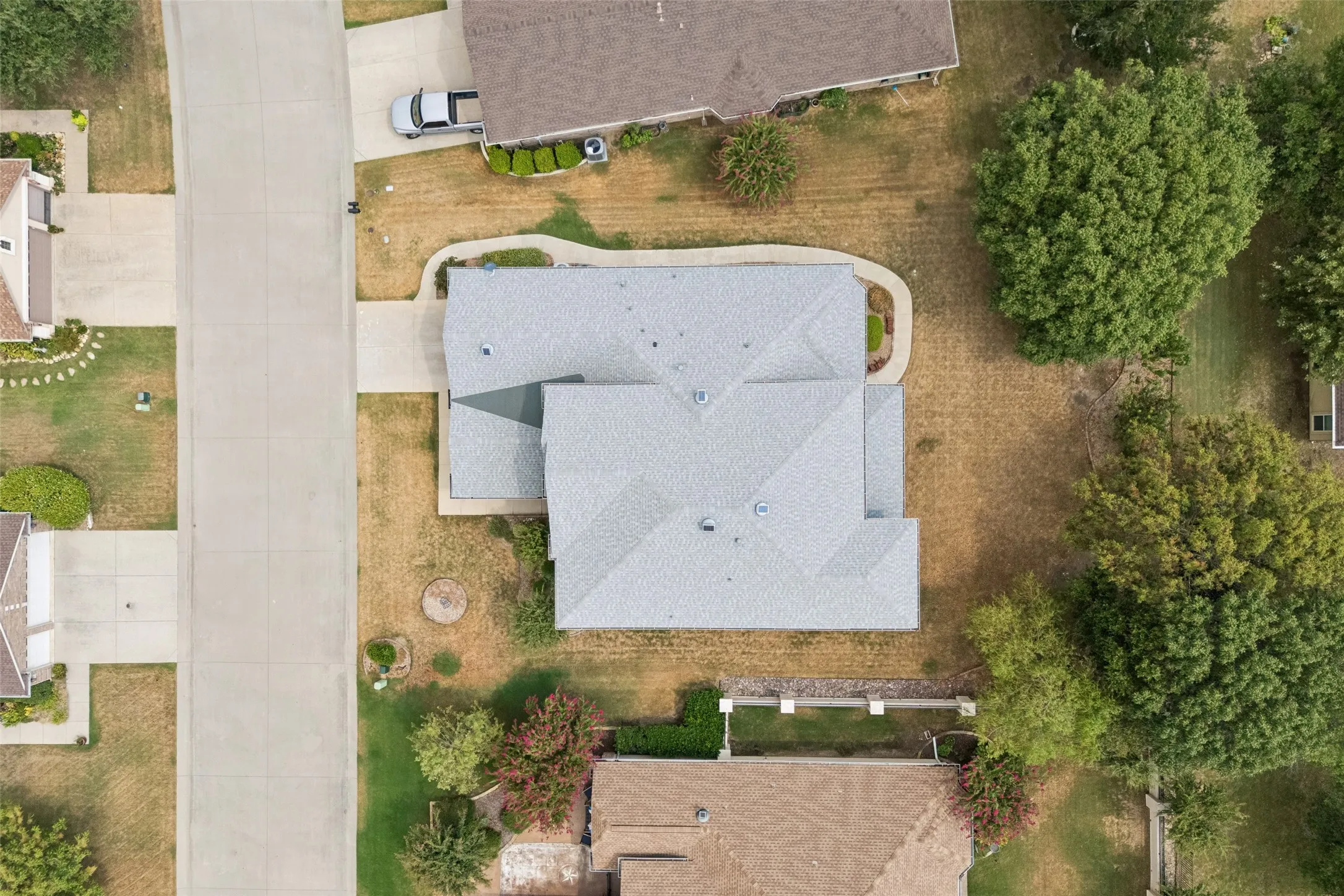 Single Family Residence For Sale in Denton County , 8713 Franklin Drive, Denton, Texas 76207, 3 Bedroom, 3 Bathroom, 2 Garage spaces, 3,220 Sqft, built in 2005, mls#21365975, Real Estate Agent in Denton, Homes For Sale in Denton county, Homes For Sale in Denton, Realtor in Denton Texas, Real Estate Brokerage Independent Realty Texas, Luminita Cordes Realtor