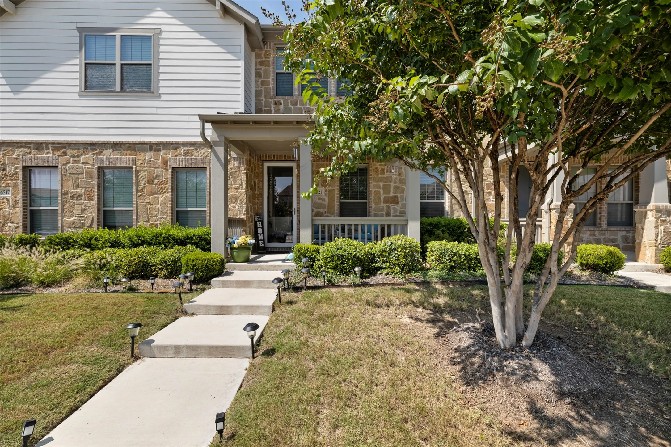 Townhouse For Sale in Tarrant County , 6521 Iron Horse Boulevard, North Richland Hills, Texas 76180, 2 Bedroom, 3 Bathroom, 2 Garage spaces, 1,476 Sqft, built in 2020, mls#21380367, Real Estate Agent in North Richland Hills, Homes For Sale in Tarrant county, Homes For Sale in North Richland Hills, Realtor in North Richland Hills Texas, Real Estate Brokerage Independent Realty Texas, Luminita Cordes Realtor