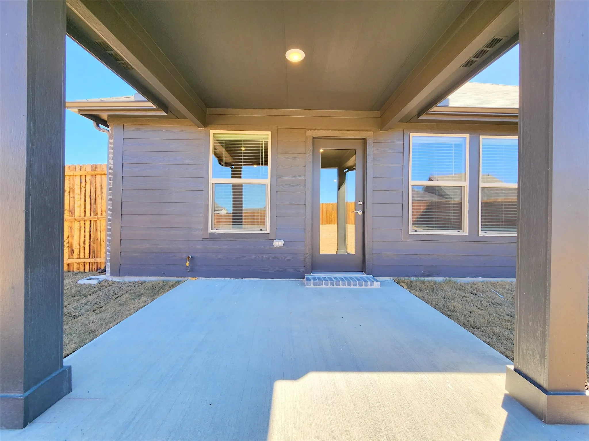 Single Family Residence For Rent in Collin County , 812 Martell Road, Lowry Crossing, Texas 75069, 4 Bedroom, 3 Bathroom, 2 Garage spaces, 2,270 Sqft, built in 2025, mls#21381679, Real Estate Agent in Lowry Crossing, Homes For Rent in Collin county, Homes For Rent in Lowry Crossing, Realtor in Lowry Crossing Texas, Real Estate Brokerage Independent Realty Texas, Luminita Cordes Realtor