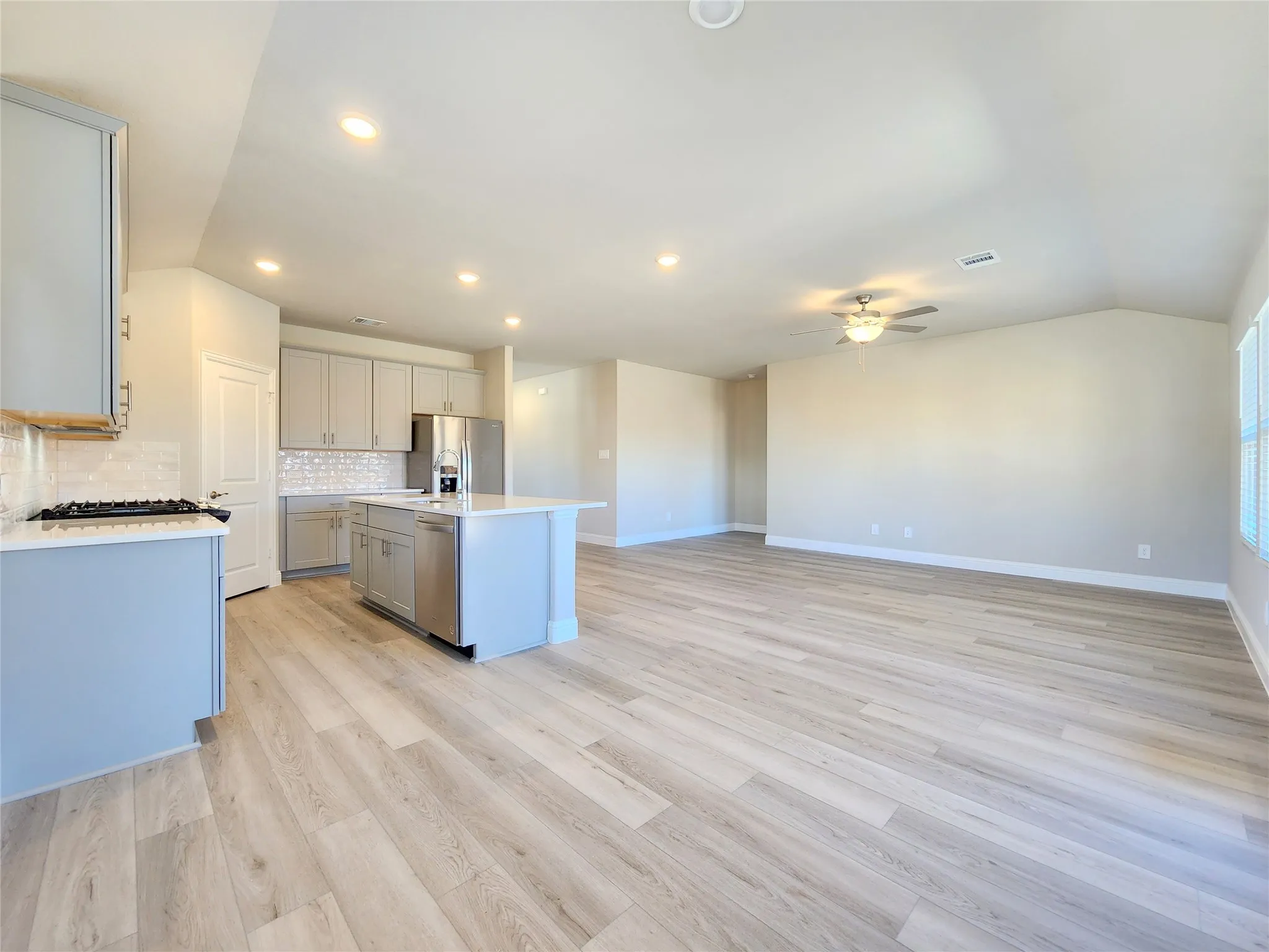 Single Family Residence For Rent in Collin County , 812 Martell Road, Lowry Crossing, Texas 75069, 4 Bedroom, 3 Bathroom, 2 Garage spaces, 2,270 Sqft, built in 2025, mls#21381679, Real Estate Agent in Lowry Crossing, Homes For Rent in Collin county, Homes For Rent in Lowry Crossing, Realtor in Lowry Crossing Texas, Real Estate Brokerage Independent Realty Texas, Luminita Cordes Realtor