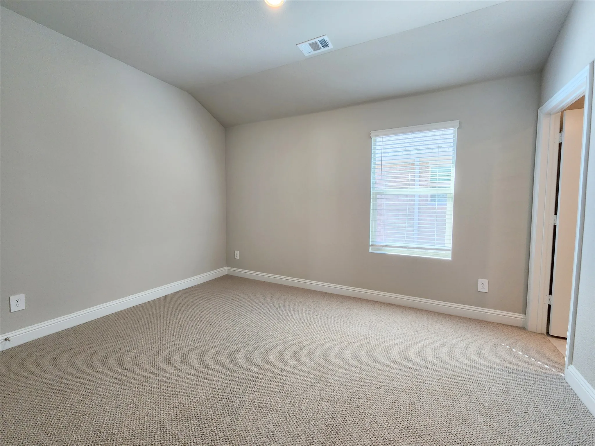2nd master bedroom
