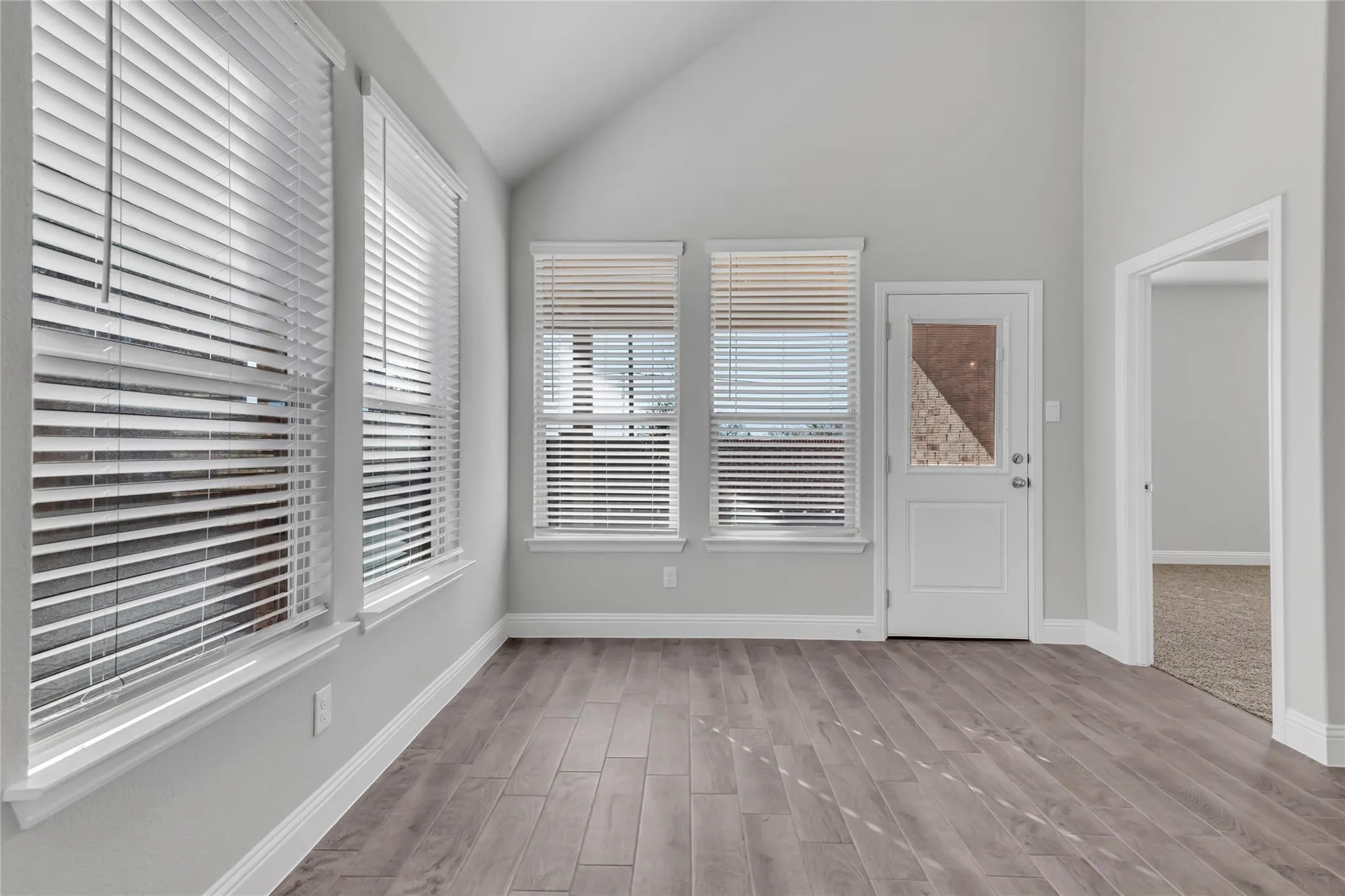 Single Family Residence For Rent in Tarrant County , 4804 Dewy Rose Lane, Fort Worth, Texas 76244, 4 Bedroom, 2 Bathroom, 2 Garage spaces, 1,808 Sqft, built in 2023, mls#21381690, Real Estate Agent in Fort Worth, Homes For Rent in Tarrant county, Homes For Rent in Fort Worth, Realtor in Fort Worth Texas, Real Estate Brokerage Independent Realty Texas, Luminita Cordes Realtor
