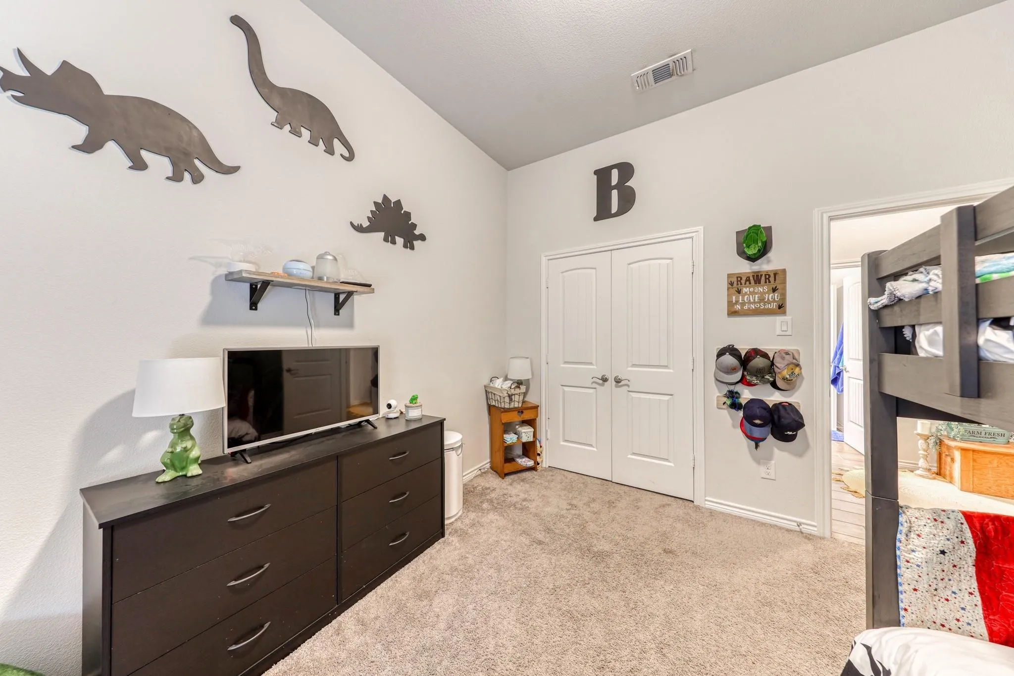 Single Family Residence For Rent in Johnson County , 1060 Wildwood Drive, Joshua, Texas 76058, 3 Bedroom, 2 Bathroom, 2 Garage spaces, 2,267 Sqft, built in 2020, mls#21381694, Real Estate Agent in Joshua, Homes For Rent in Johnson county, Homes For Rent in Joshua, Realtor in Joshua Texas, Real Estate Brokerage Independent Realty Texas, Luminita Cordes Realtor