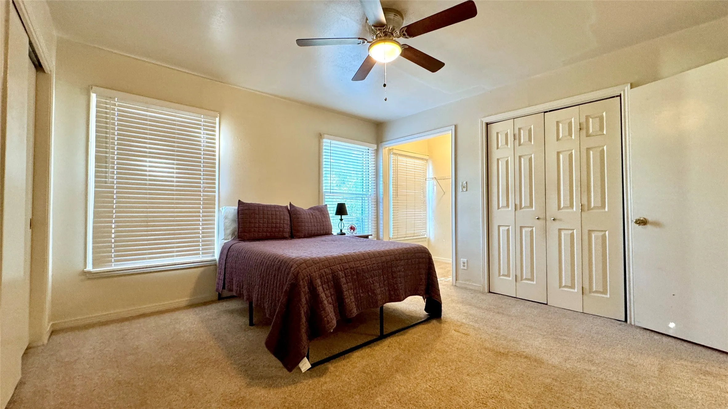 Single Family Residence For Sale in Kaufman County , 205 Davidson Drive, Terrell, Texas 75160, 2 Bedroom, 1 Bathroom, Garage spaces, 1,148 Sqft, built in 1955, mls#21381659, Real Estate Agent in Terrell, Homes For Sale in Kaufman county, Homes For Sale in Terrell, Realtor in Terrell Texas, Real Estate Brokerage Independent Realty Texas, Luminita Cordes Realtor