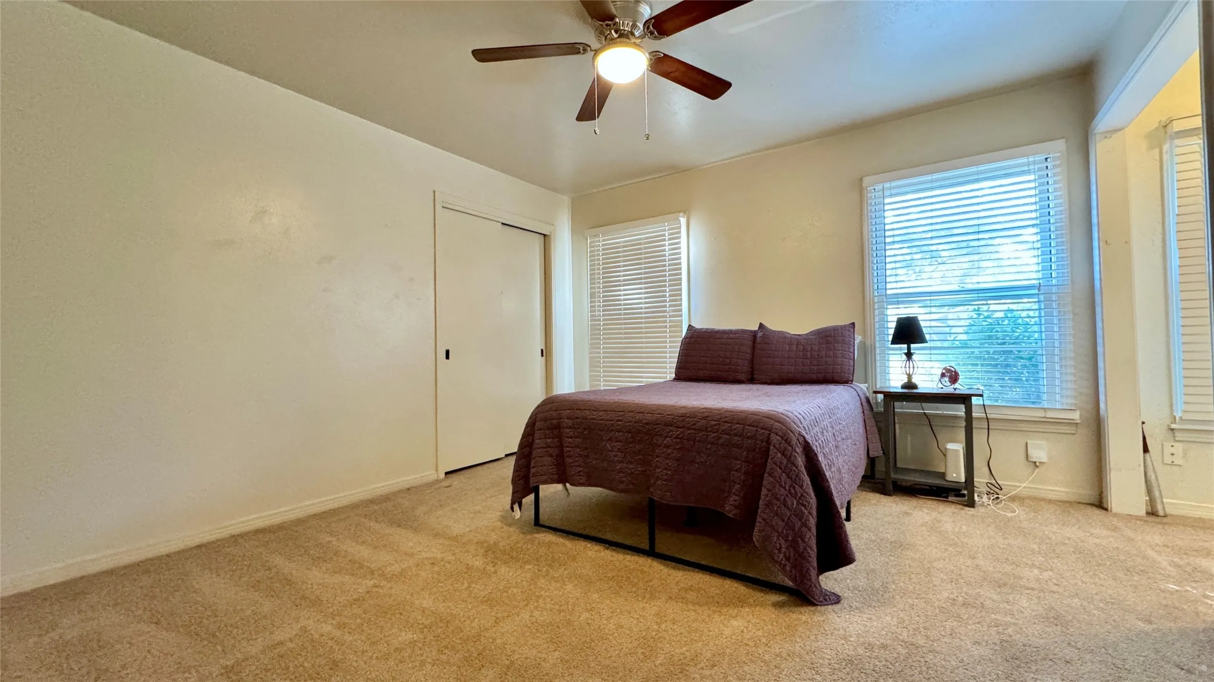 Single Family Residence For Sale in Kaufman County , 205 Davidson Drive, Terrell, Texas 75160, 2 Bedroom, 1 Bathroom, Garage spaces, 1,148 Sqft, built in 1955, mls#21381659, Real Estate Agent in Terrell, Homes For Sale in Kaufman county, Homes For Sale in Terrell, Realtor in Terrell Texas, Real Estate Brokerage Independent Realty Texas, Luminita Cordes Realtor