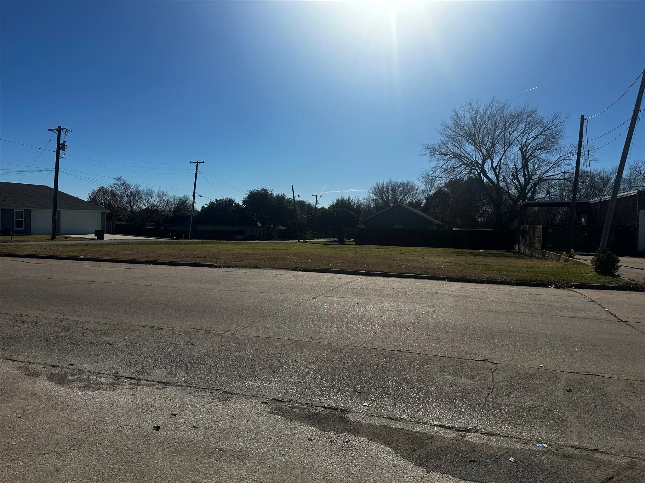 This is the lot standing in the Wells Fargo Drive Thru across College Street.