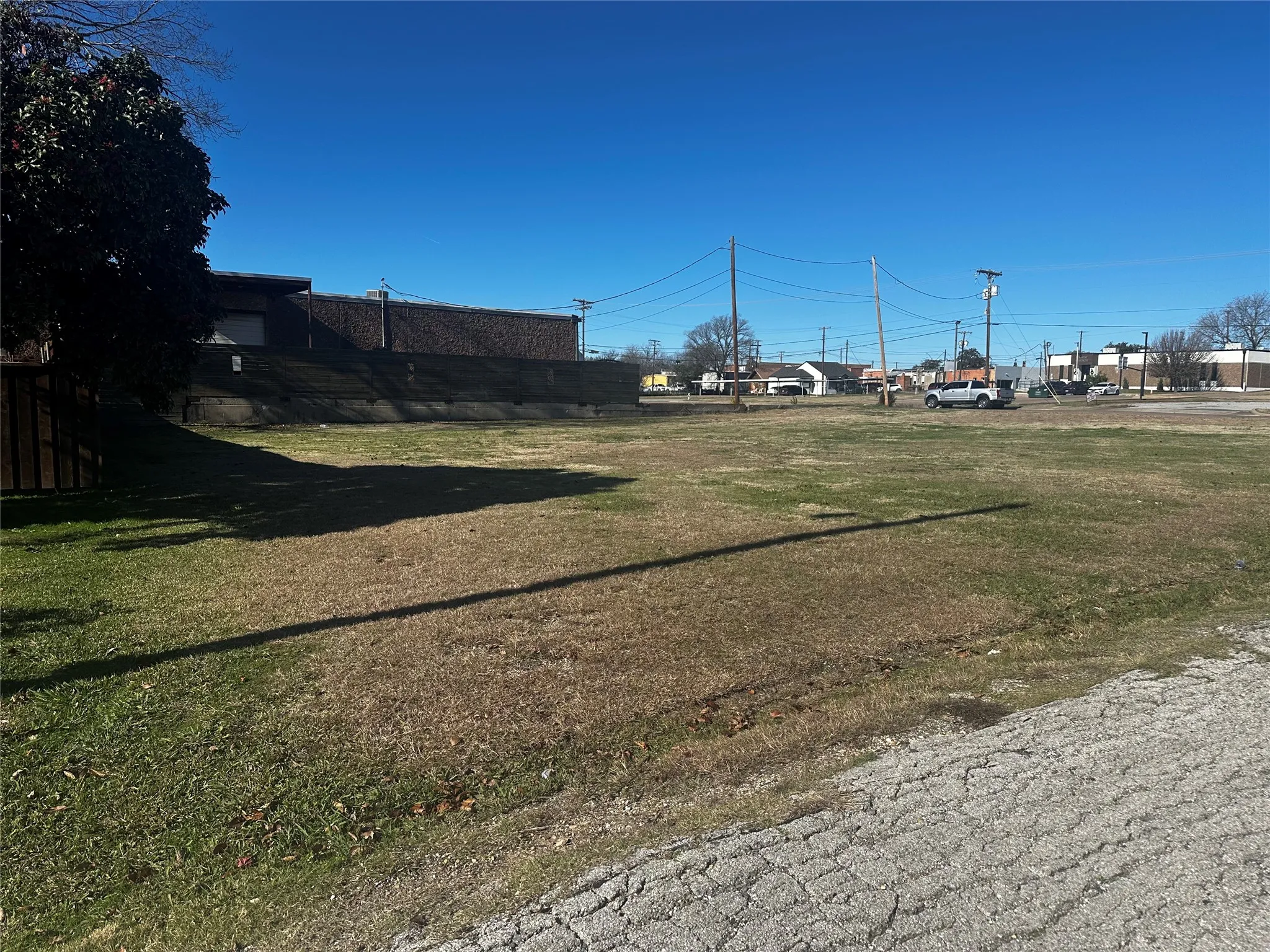 Improved Land For Sale in Dallas County , 118 W College Street, Mesquite, Texas 75149, 0, 0, Garage spaces, 0 Sqft, built in 0, mls#21381673, Real Estate Agent in Mesquite, Homes For Sale in Dallas county, Homes For Sale in Mesquite, Realtor in Mesquite Texas, Real Estate Brokerage Independent Realty Texas, Luminita Cordes Realtor