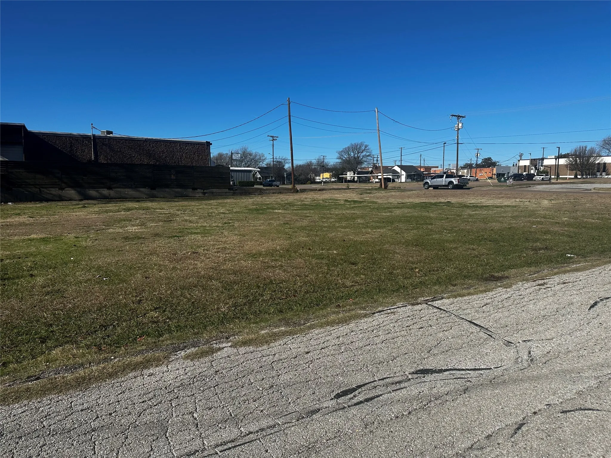 Improved Land For Sale in Dallas County , 118 W College Street, Mesquite, Texas 75149, 0, 0, Garage spaces, 0 Sqft, built in 0, mls#21381673, Real Estate Agent in Mesquite, Homes For Sale in Dallas county, Homes For Sale in Mesquite, Realtor in Mesquite Texas, Real Estate Brokerage Independent Realty Texas, Luminita Cordes Realtor