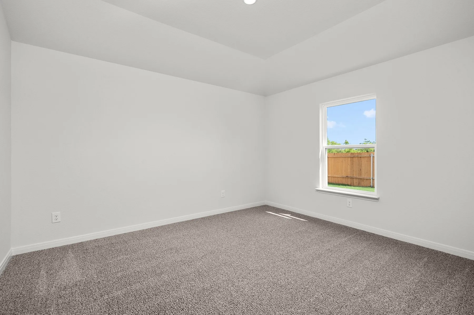 Single Family Residence For Rent in Denton County , 8324 White Wolf Trail, Ponder, Texas 76259, 2 Bedroom, 2 Bathroom, 1 Garage spaces, 996 Sqft, built in 2025, mls#21381699, Real Estate Agent in Ponder, Homes For Rent in Denton county, Homes For Rent in Ponder, Realtor in Ponder Texas, Real Estate Brokerage Independent Realty Texas, Luminita Cordes Realtor