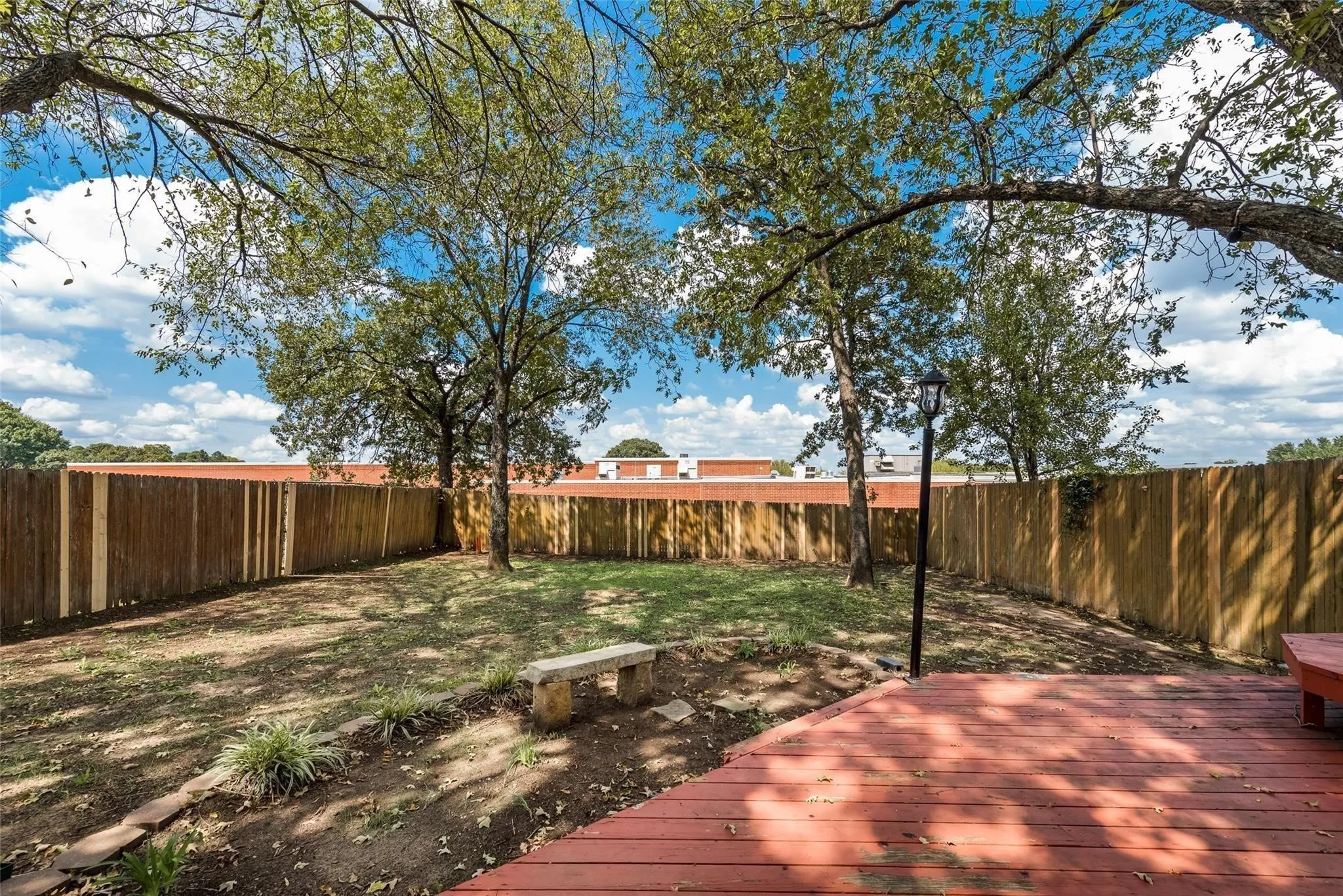 Single Family Residence For Sale in Tarrant County , 4319 Vine Ridge Court, Arlington, Texas 76017, 4 Bedroom, 3 Bathroom, 2 Garage spaces, 2,873 Sqft, built in 1993, mls#21381660, Real Estate Agent in Arlington, Homes For Sale in Tarrant county, Homes For Sale in Arlington, Realtor in Arlington Texas, Real Estate Brokerage Independent Realty Texas, Luminita Cordes Realtor